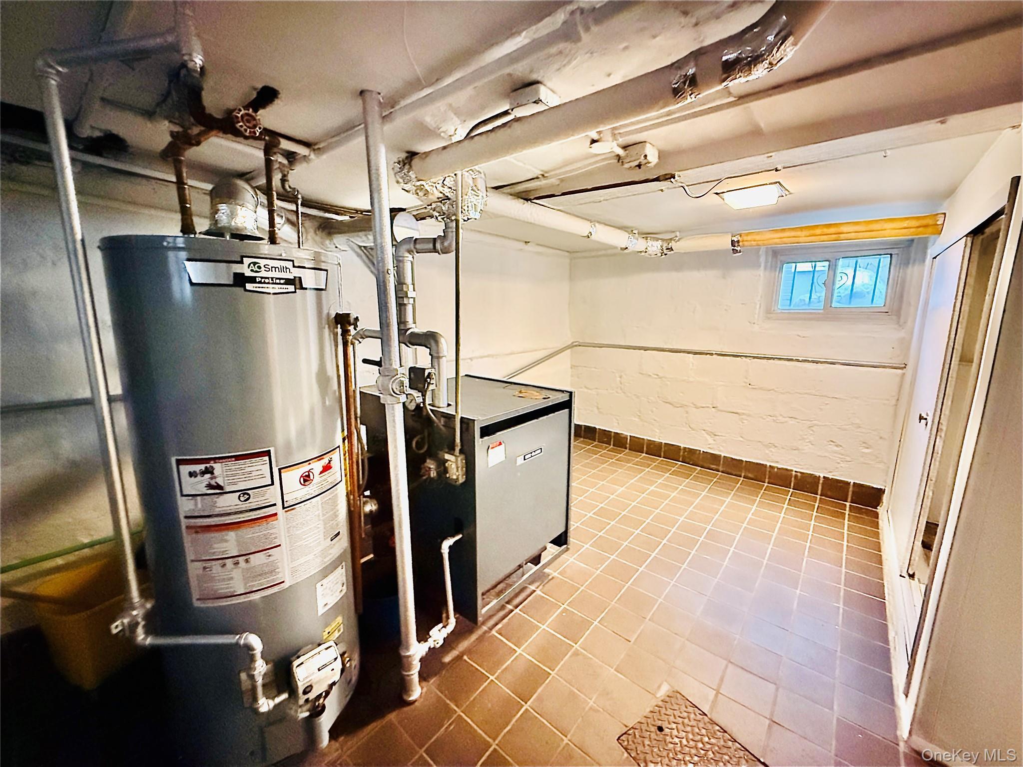 Single Family Willow  Bronx, NY 10461, MLS-968347-30