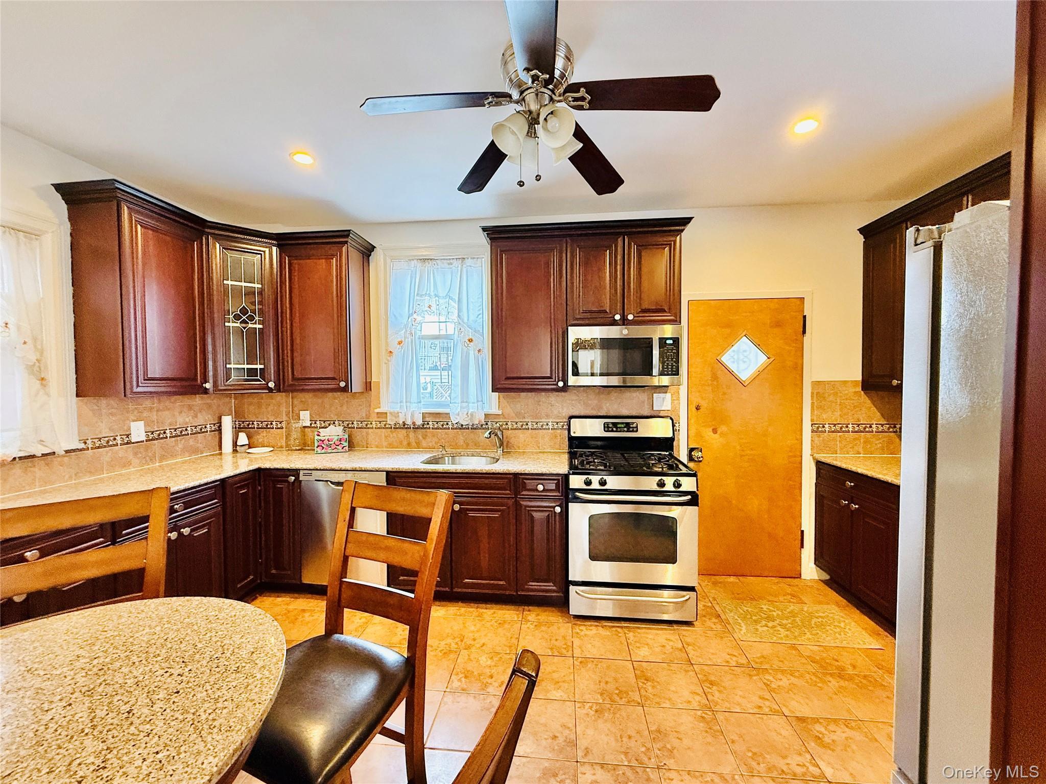 Single Family Willow  Bronx, NY 10461, MLS-968347-9