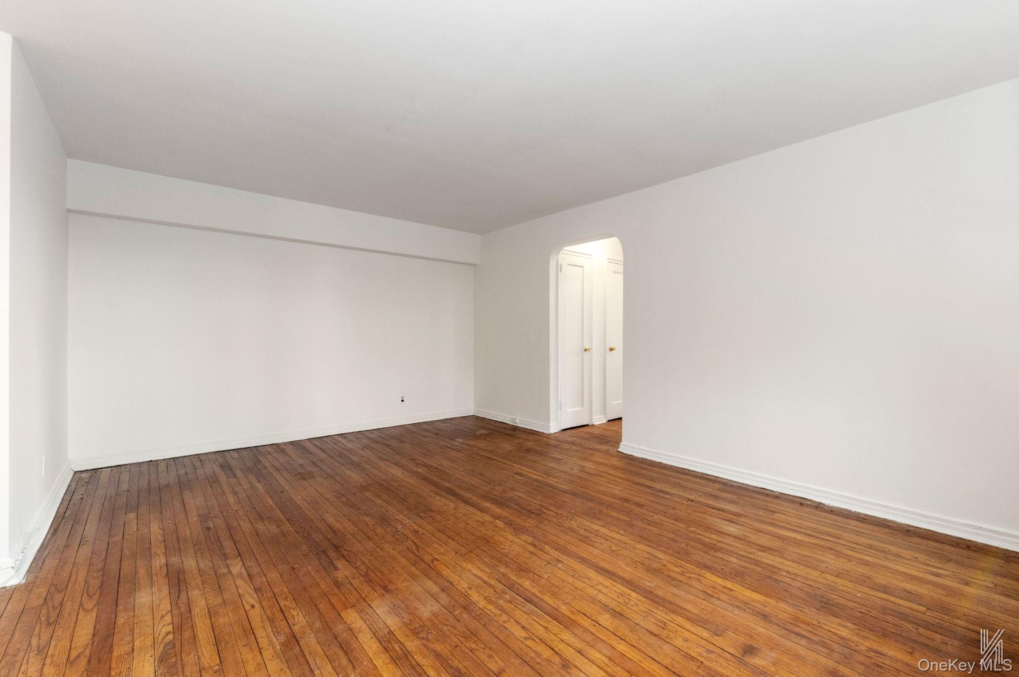 Condo 79th Queens, NY 11370, MLS-968358-7