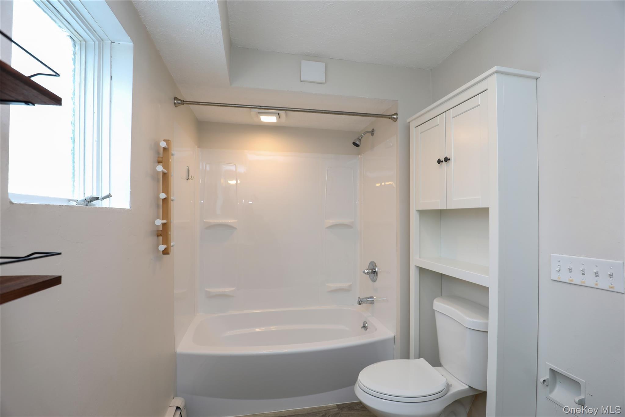 Single Family Downs  Ulster County, NY 12401, MLS-968365-24