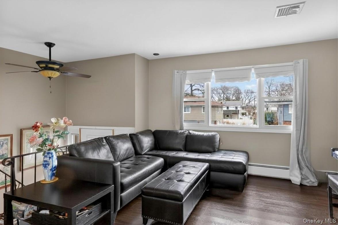 Single Family Kings  Suffolk County, NY 11757, MLS-968372-3