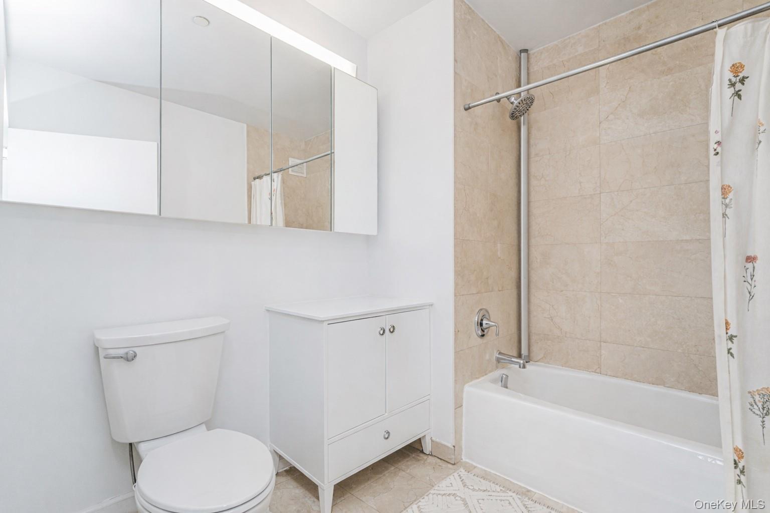 Condo Oceana  Brooklyn, NY 11235, MLS-968420-14