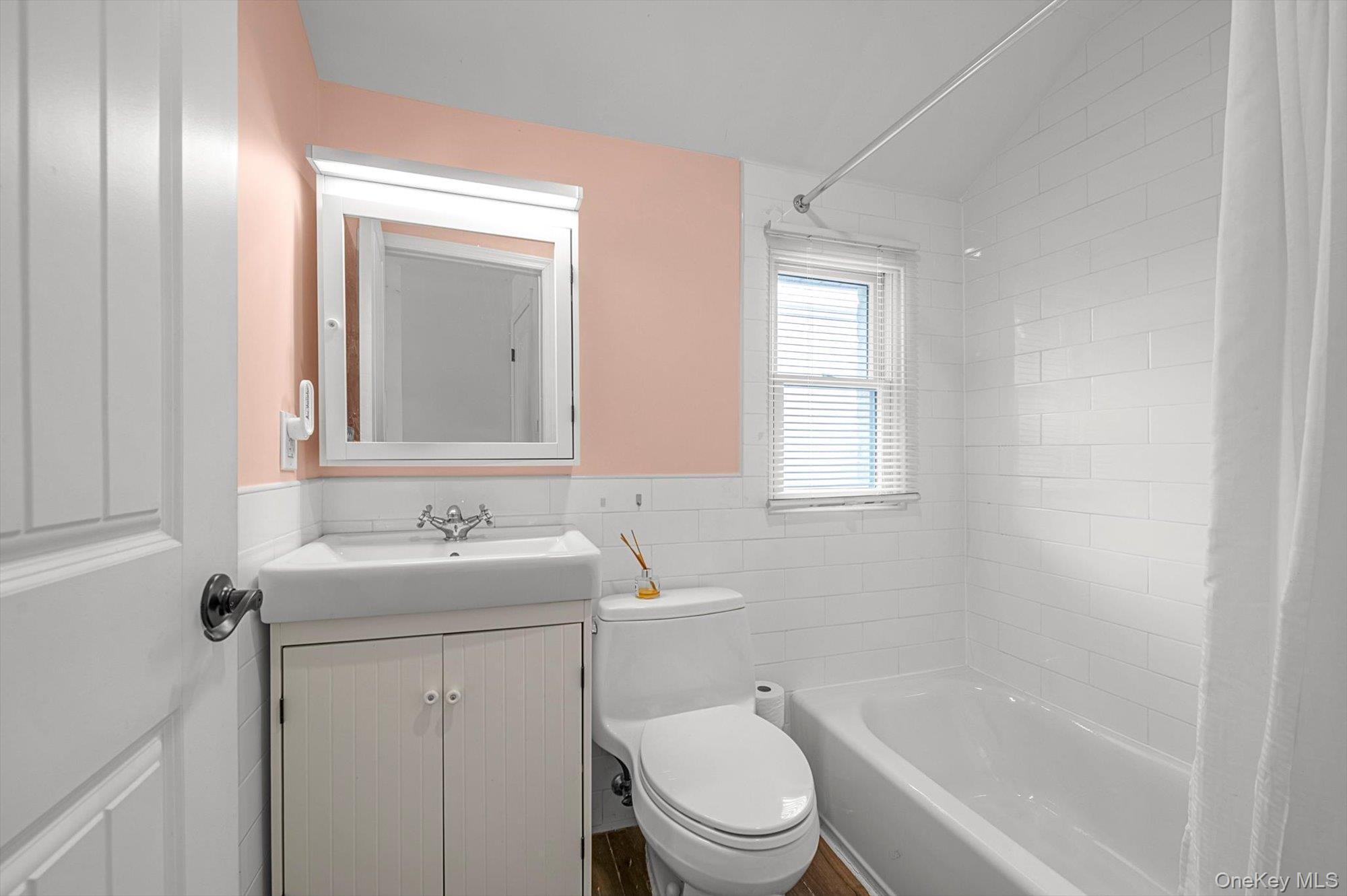 Single Family 215th  Queens, NY 11361, MLS-968431-10