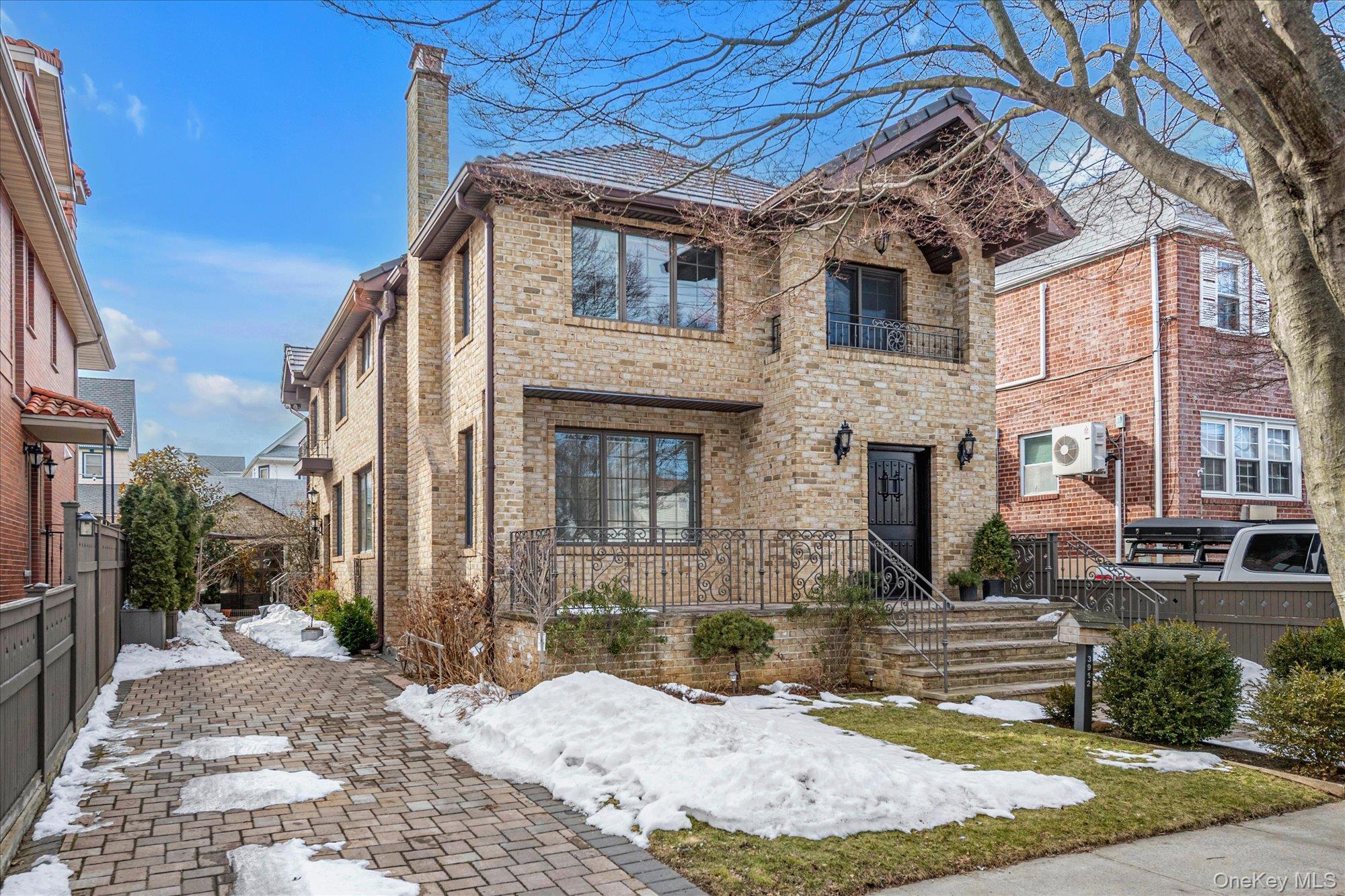 Single Family 215th  Queens, NY 11361, MLS-968431-23