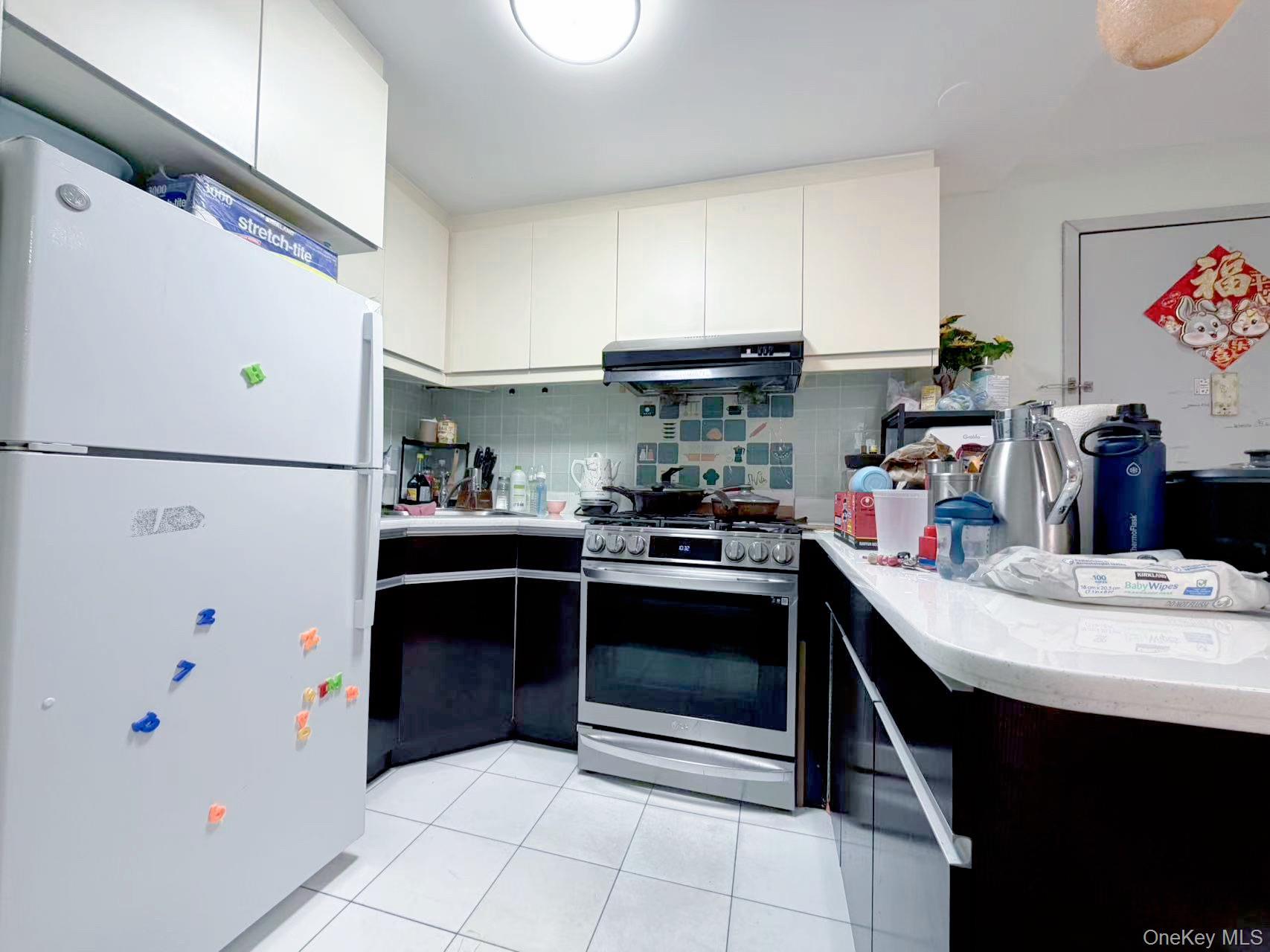 Condo Sanford Queens, NY 11355, MLS-968452-12