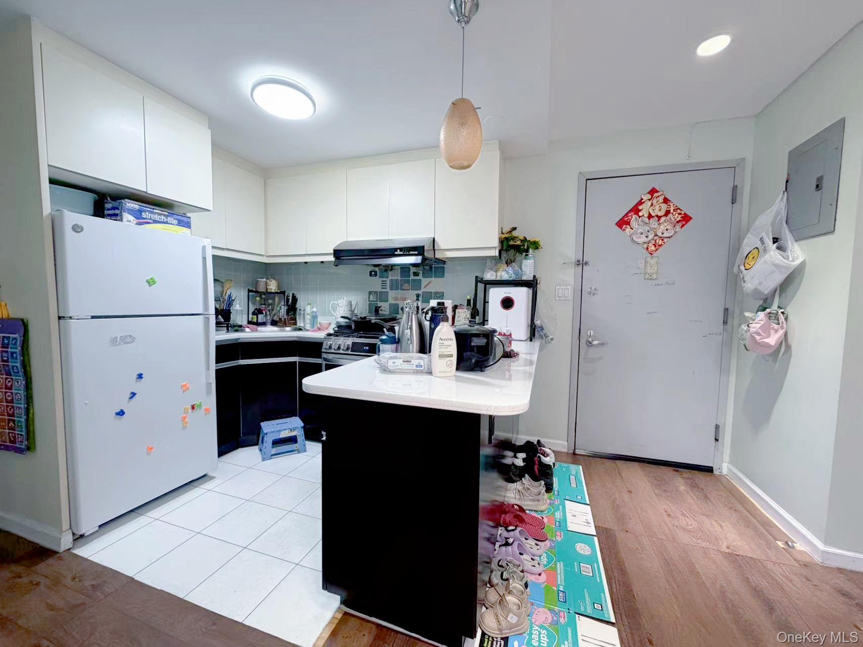 Condo Sanford Queens, NY 11355, MLS-968452-16