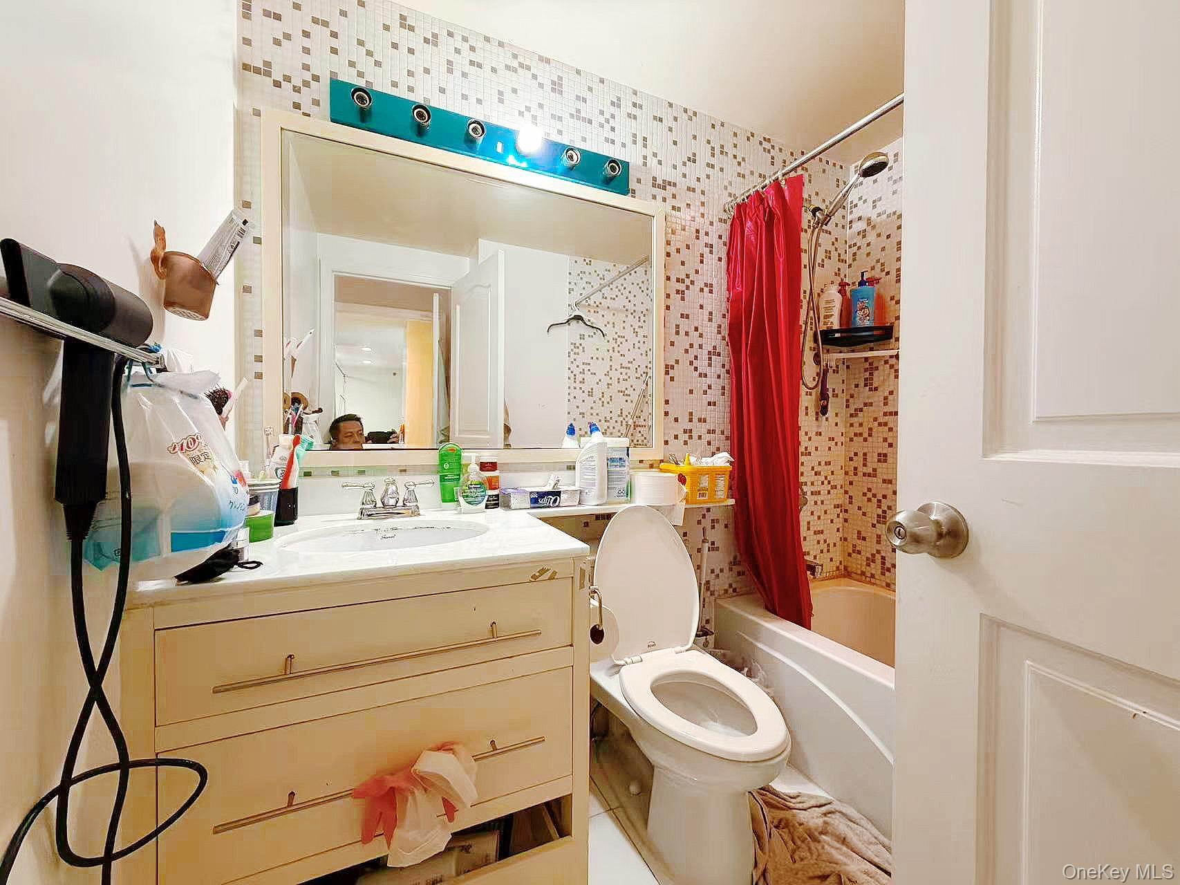 Condo Sanford Queens, NY 11355, MLS-968452-18