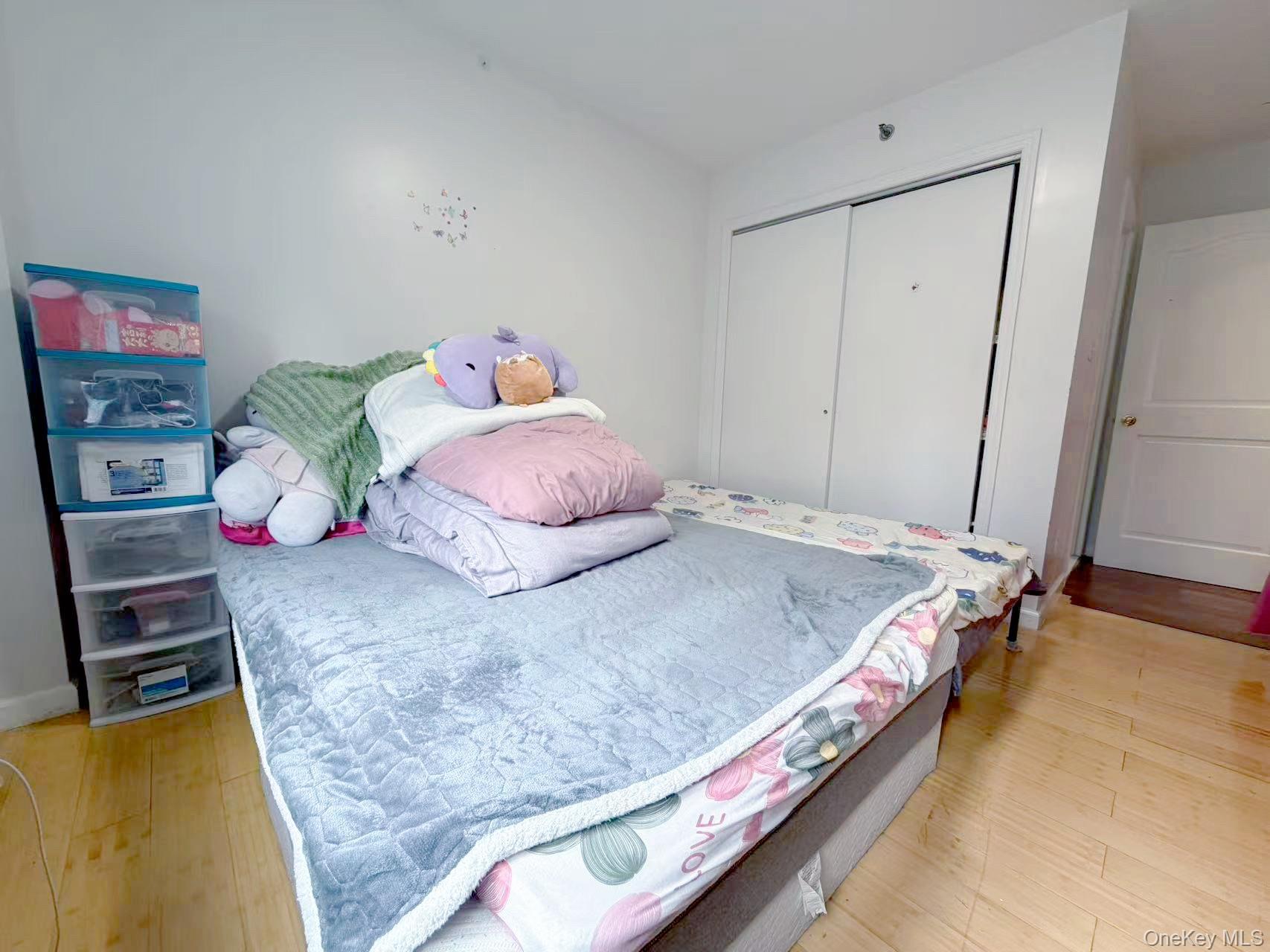 Condo Sanford Queens, NY 11355, MLS-968452-5