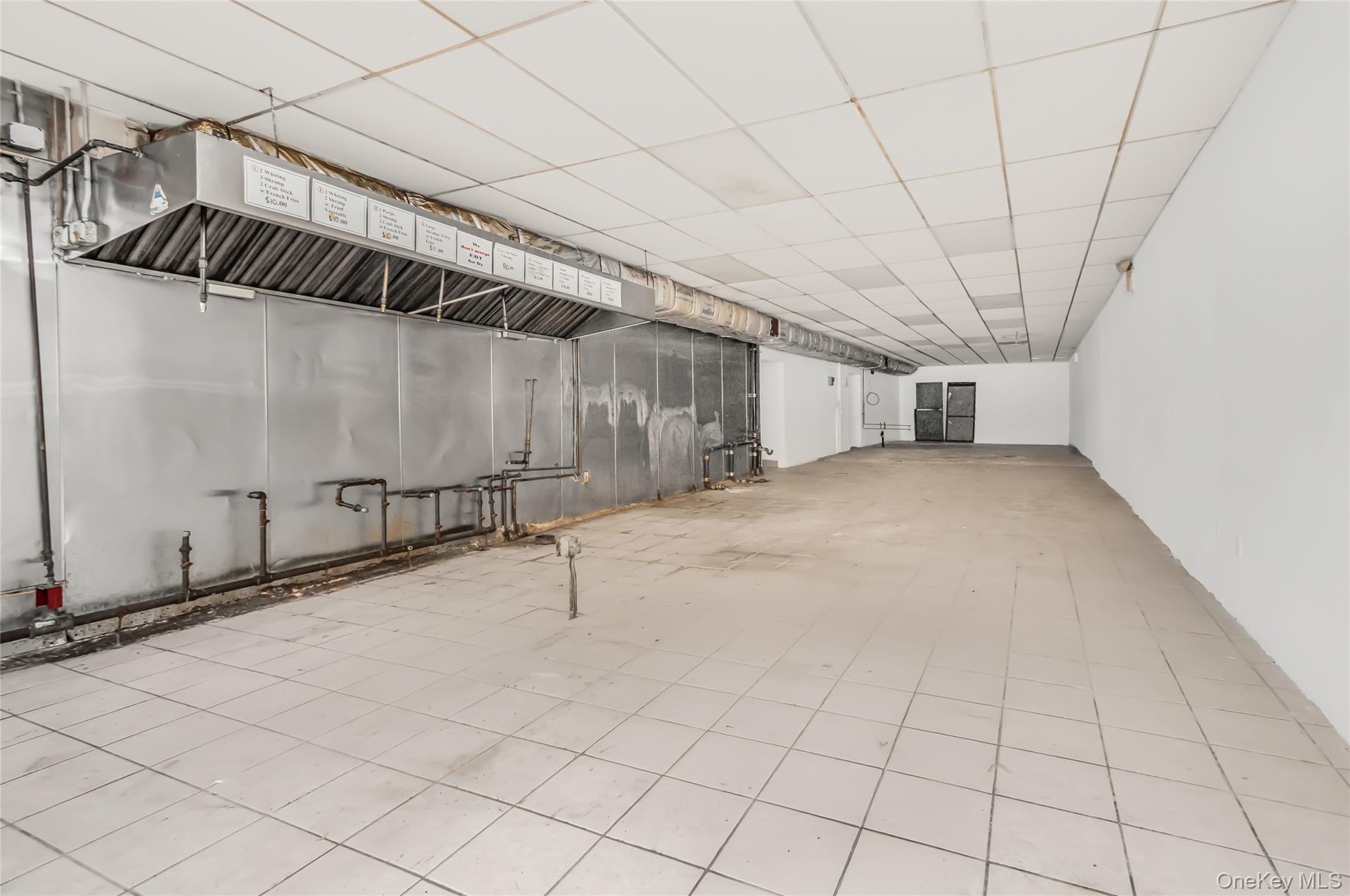 Commercial Lease 183rd Bronx, NY 10453, MLS-968461-2