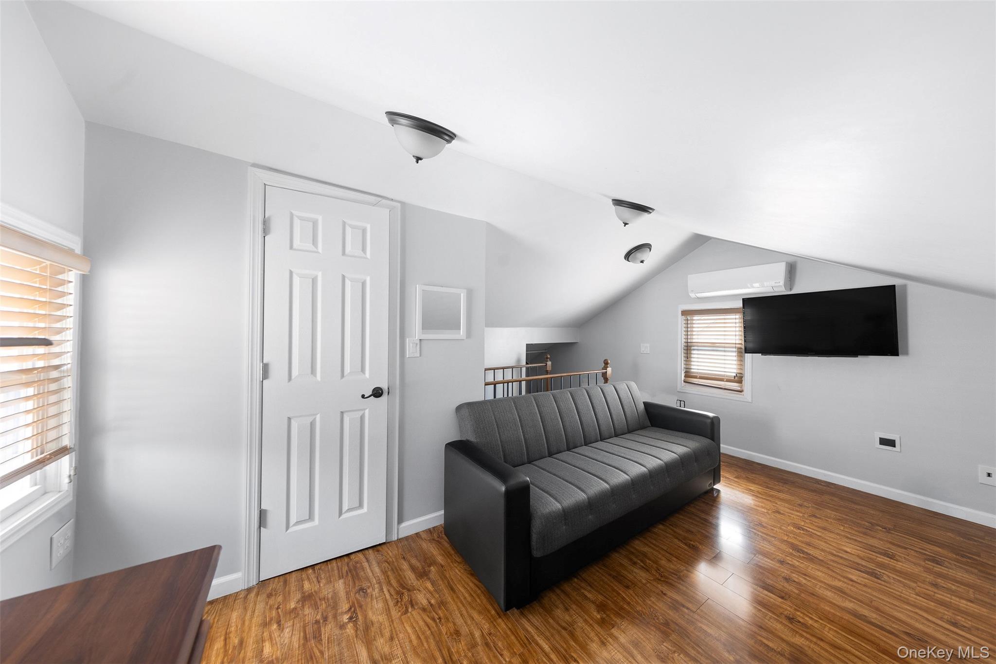 Single Family 118th  Queens, NY 11434, MLS-968474-15