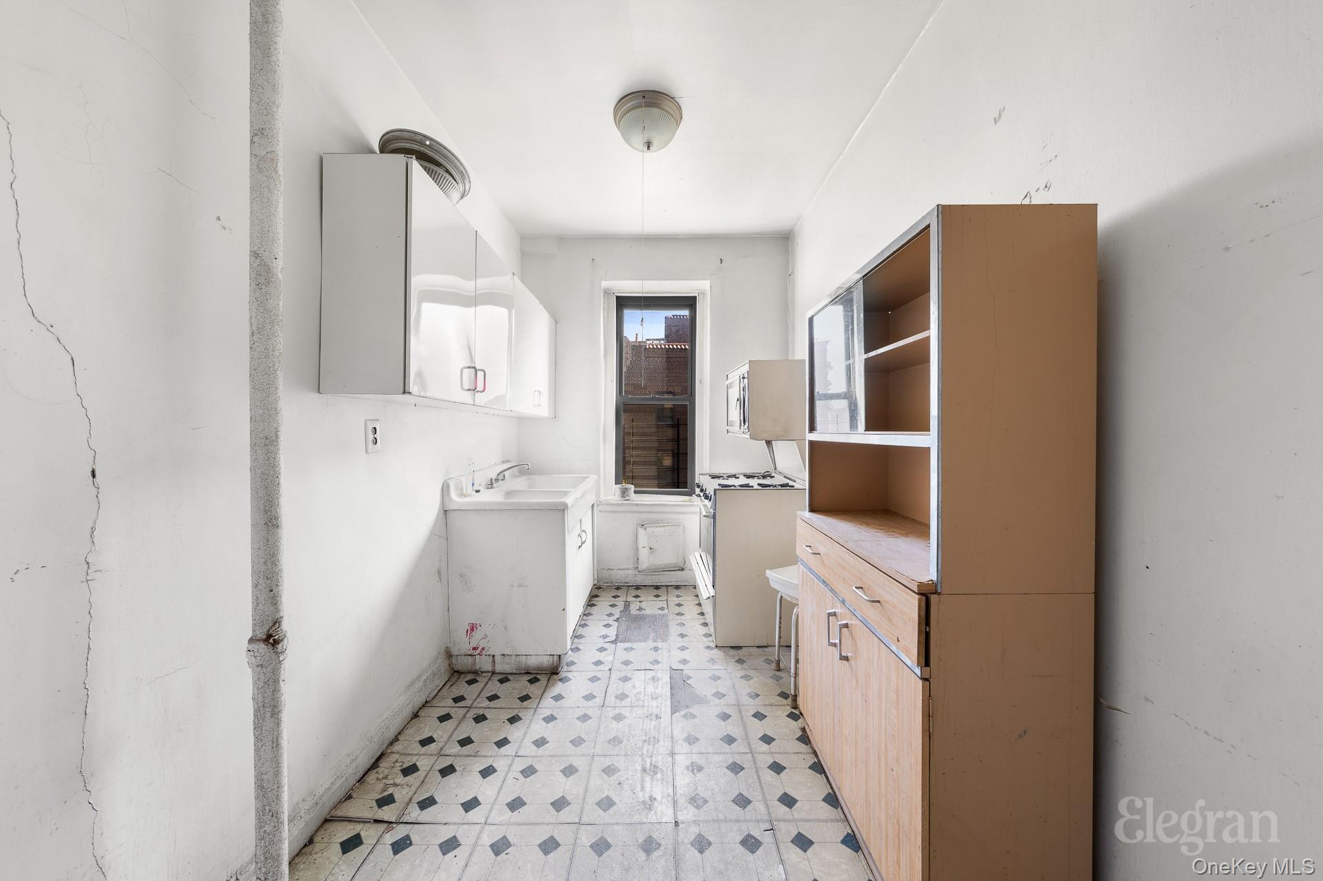 Coop 83rd  Queens, NY 11372, MLS-968480-8