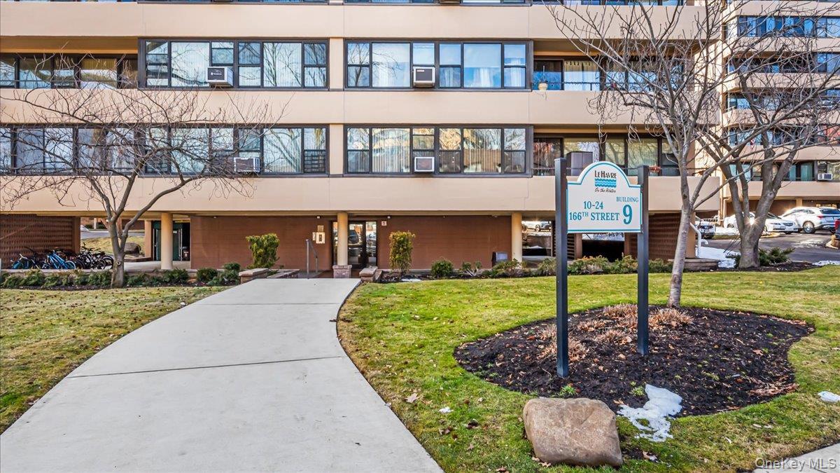 Coop 166th  Queens, NY 11357, MLS-968491-19