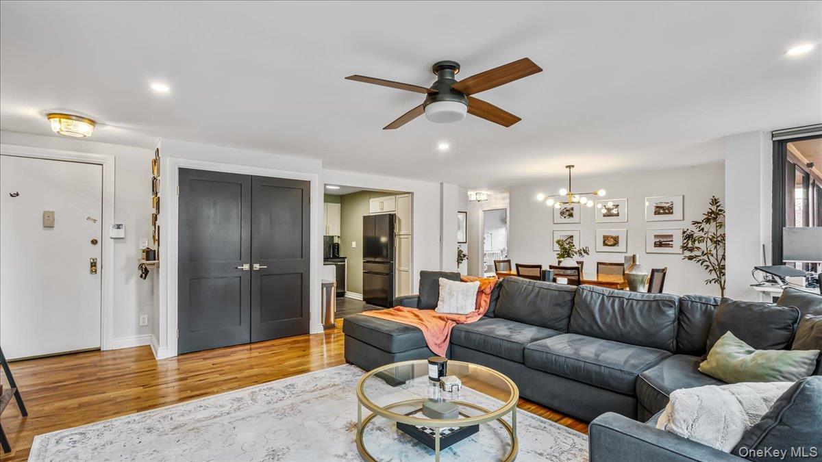 Coop 166th  Queens, NY 11357, MLS-968491-2