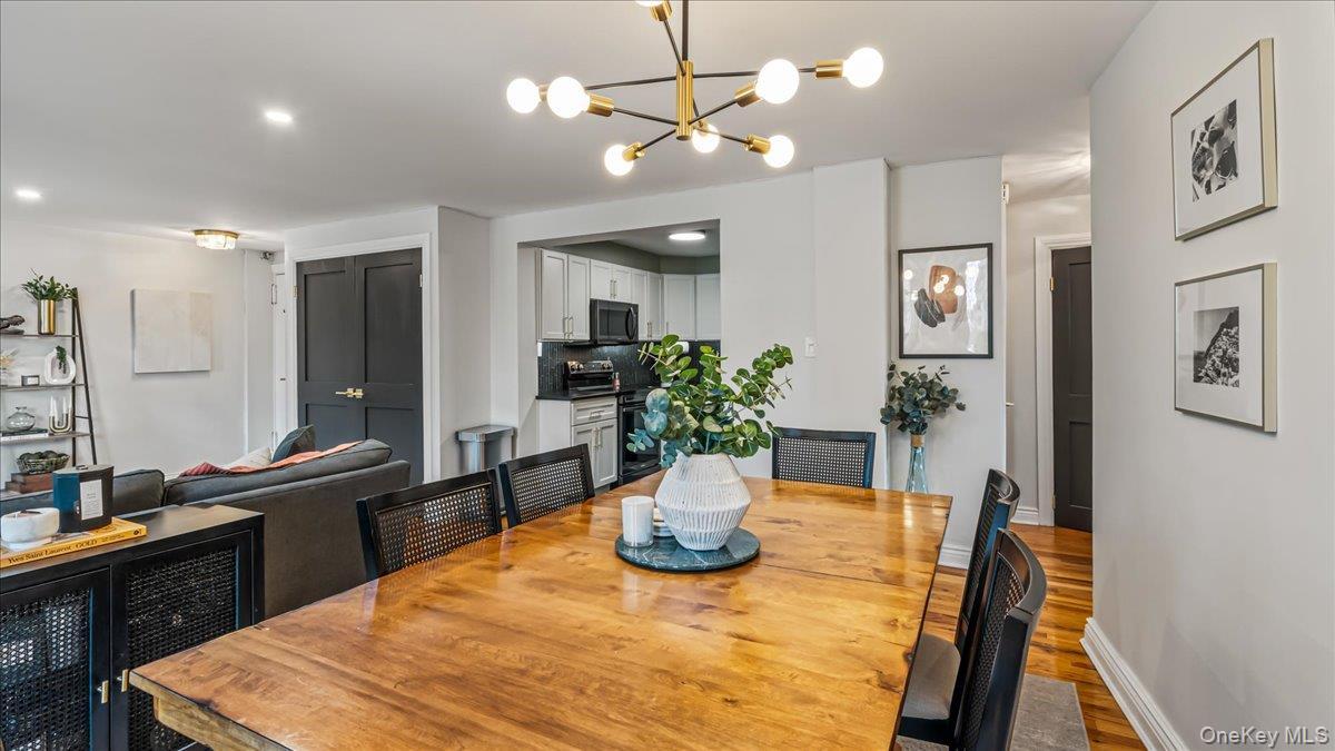 Coop 166th  Queens, NY 11357, MLS-968491-8