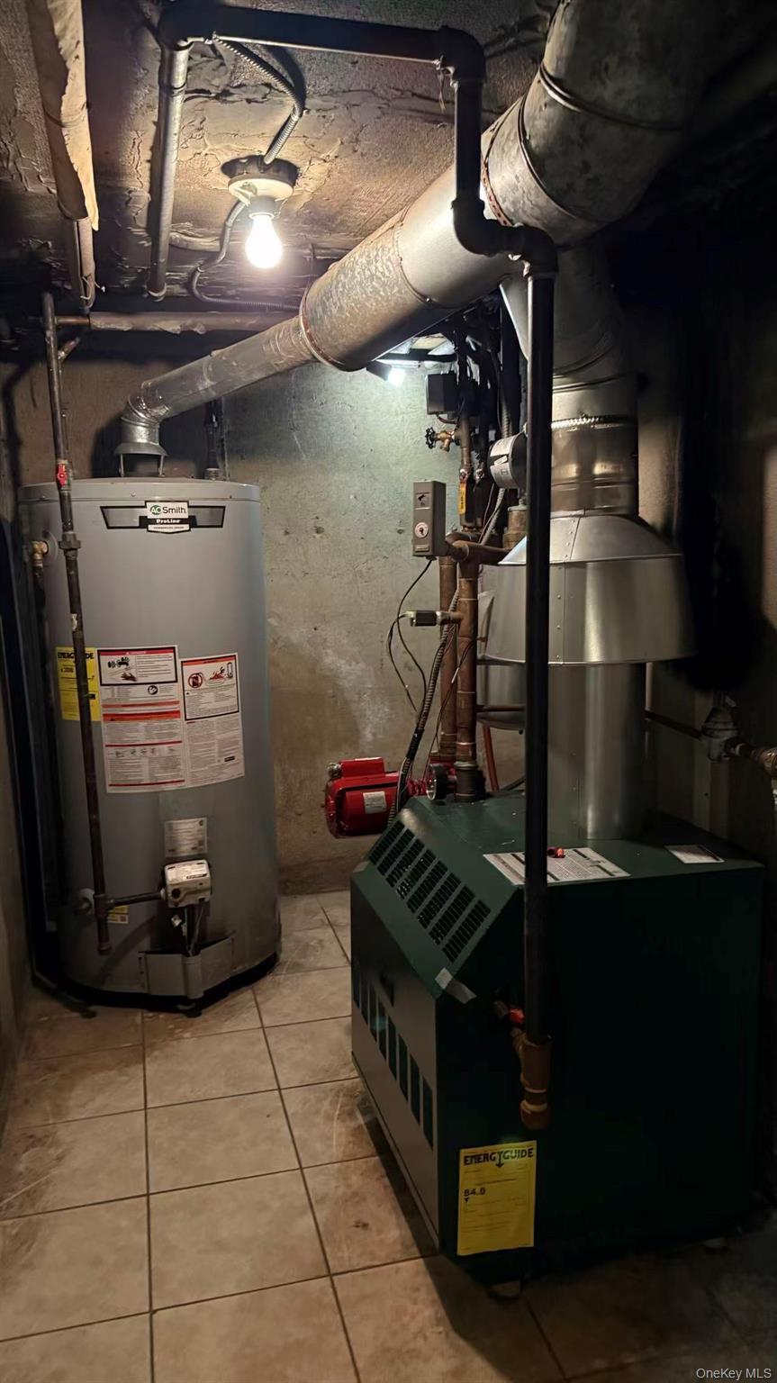 Single Family Avery  Queens, NY 11355, MLS-968499-10