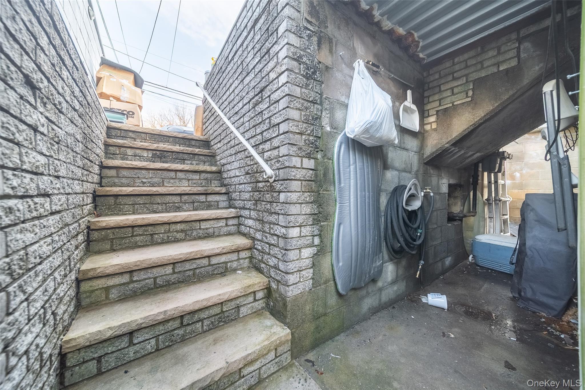 Single Family 12th  Queens, NY 11106, MLS-968501-26