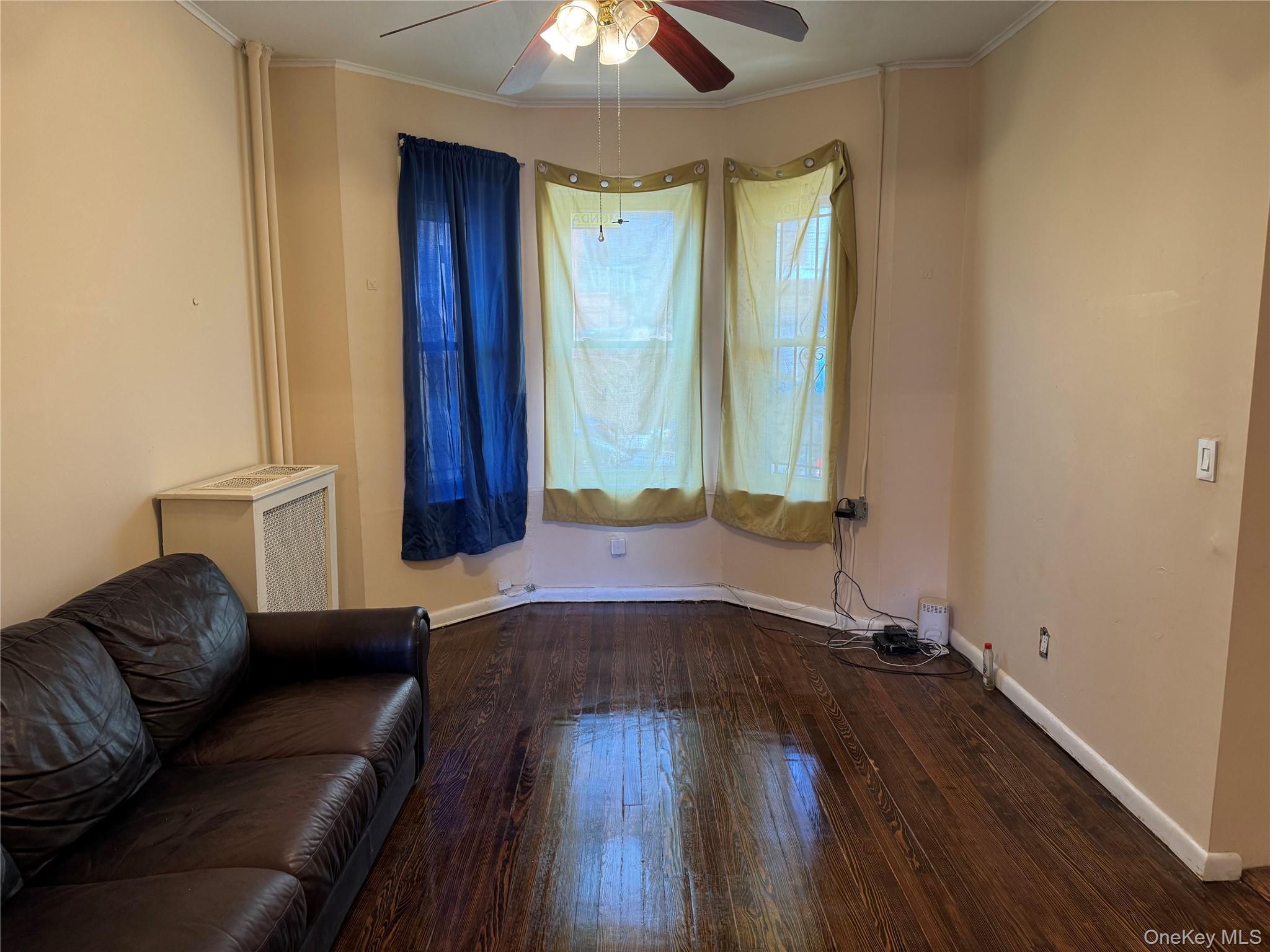 Single Family Hewitt  Bronx, NY 10455, MLS-968529-10