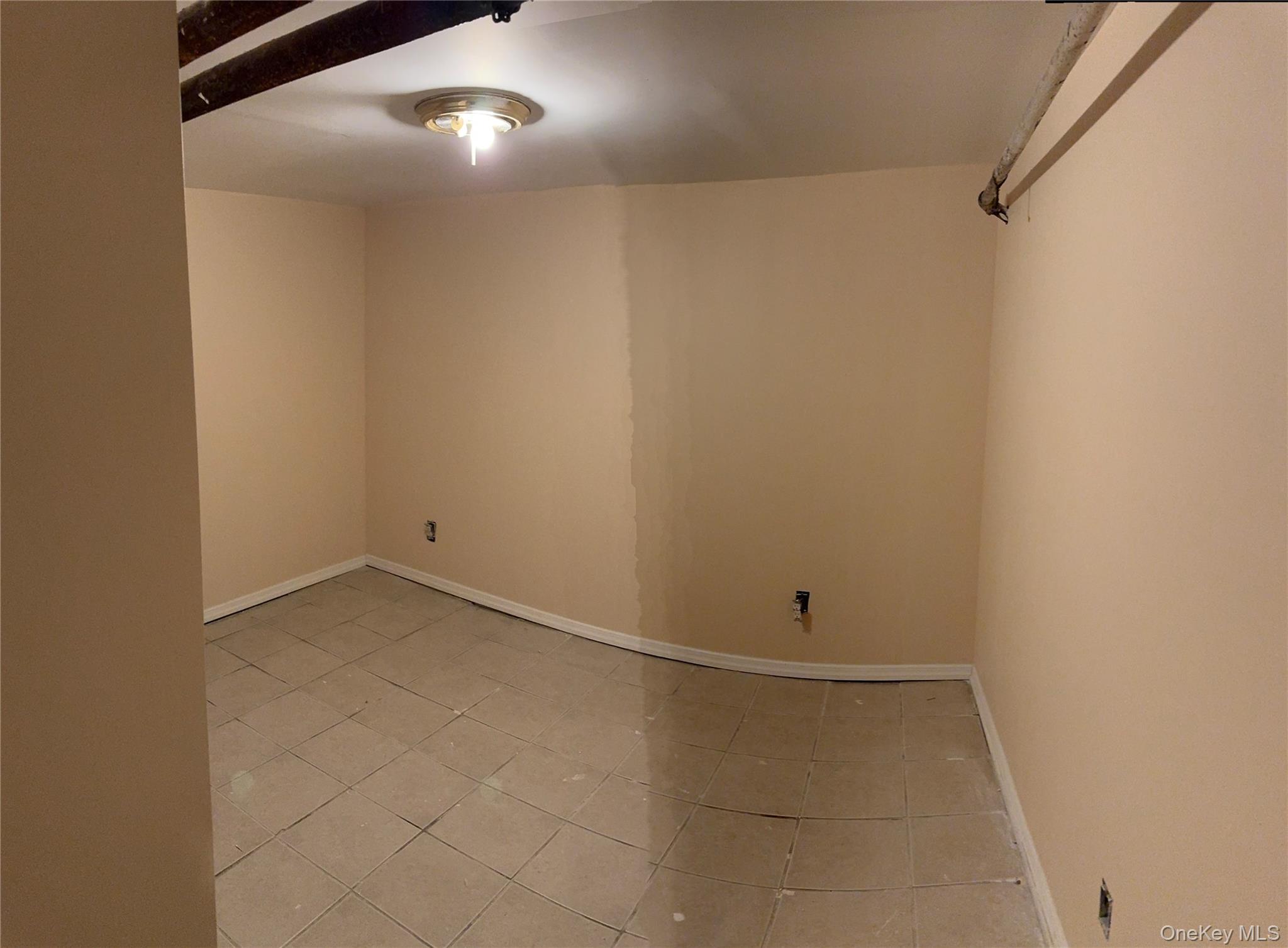 Single Family Hewitt  Bronx, NY 10455, MLS-968529-17