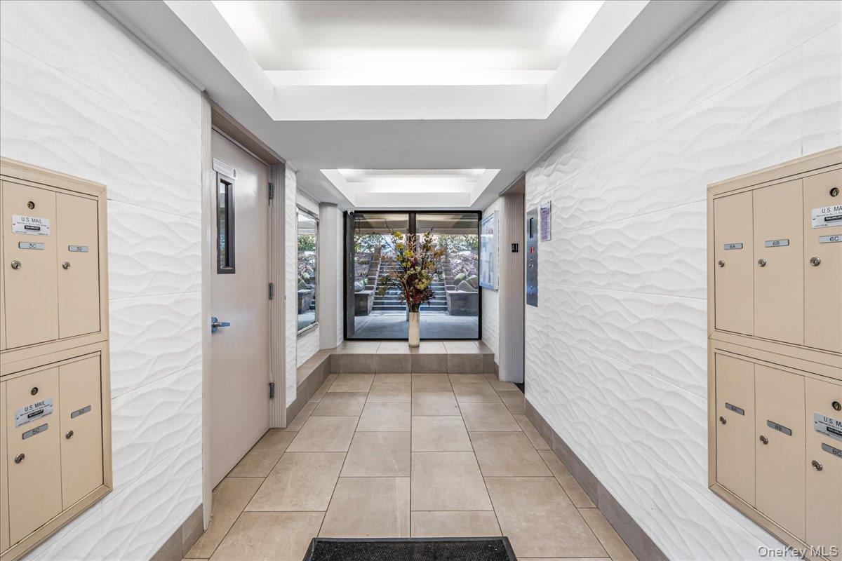 Coop 166th  Queens, NY 11357, MLS-968532-19