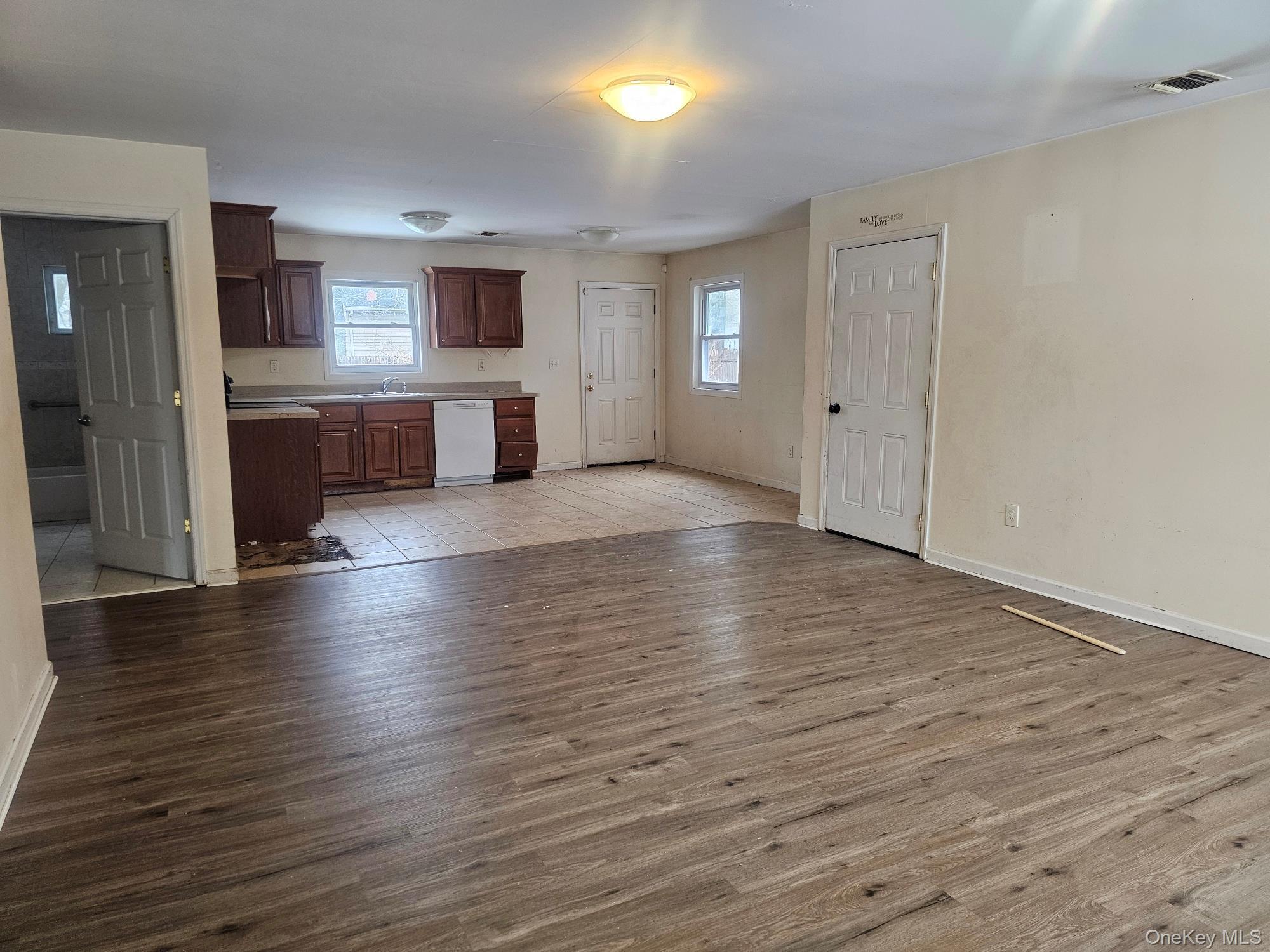 Single Family Taylor  Suffolk County, NY 11772, MLS-968563-3