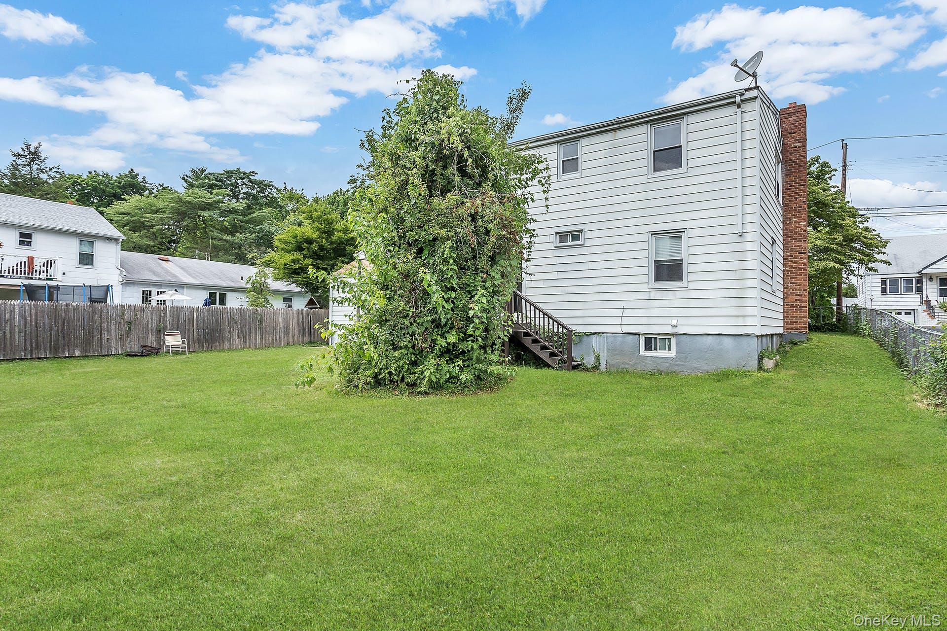 Single Family Cambridge  Nassau County, NY 11542, MLS-968568-31