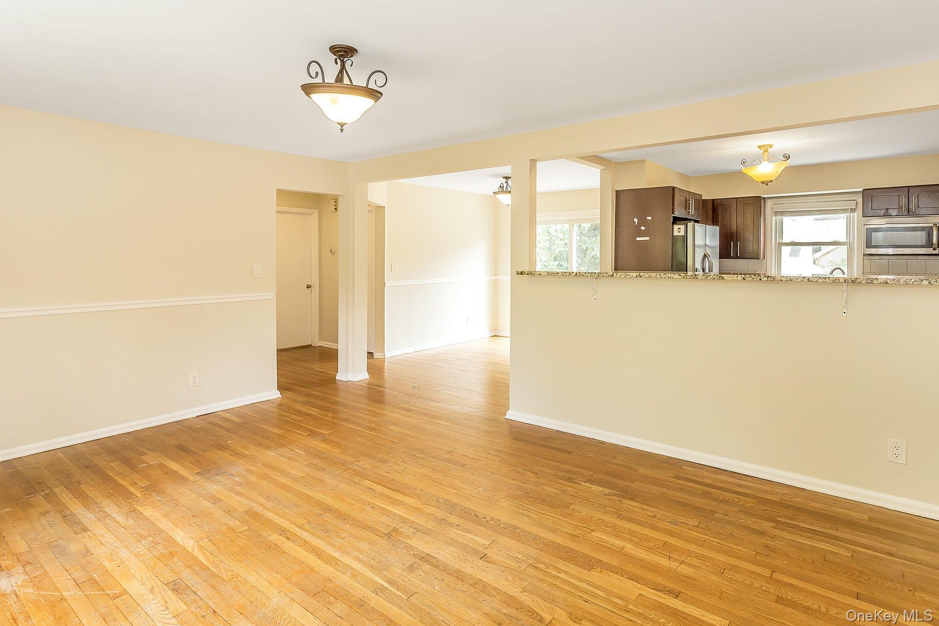 Single Family Cambridge  Nassau County, NY 11542, MLS-968568-6