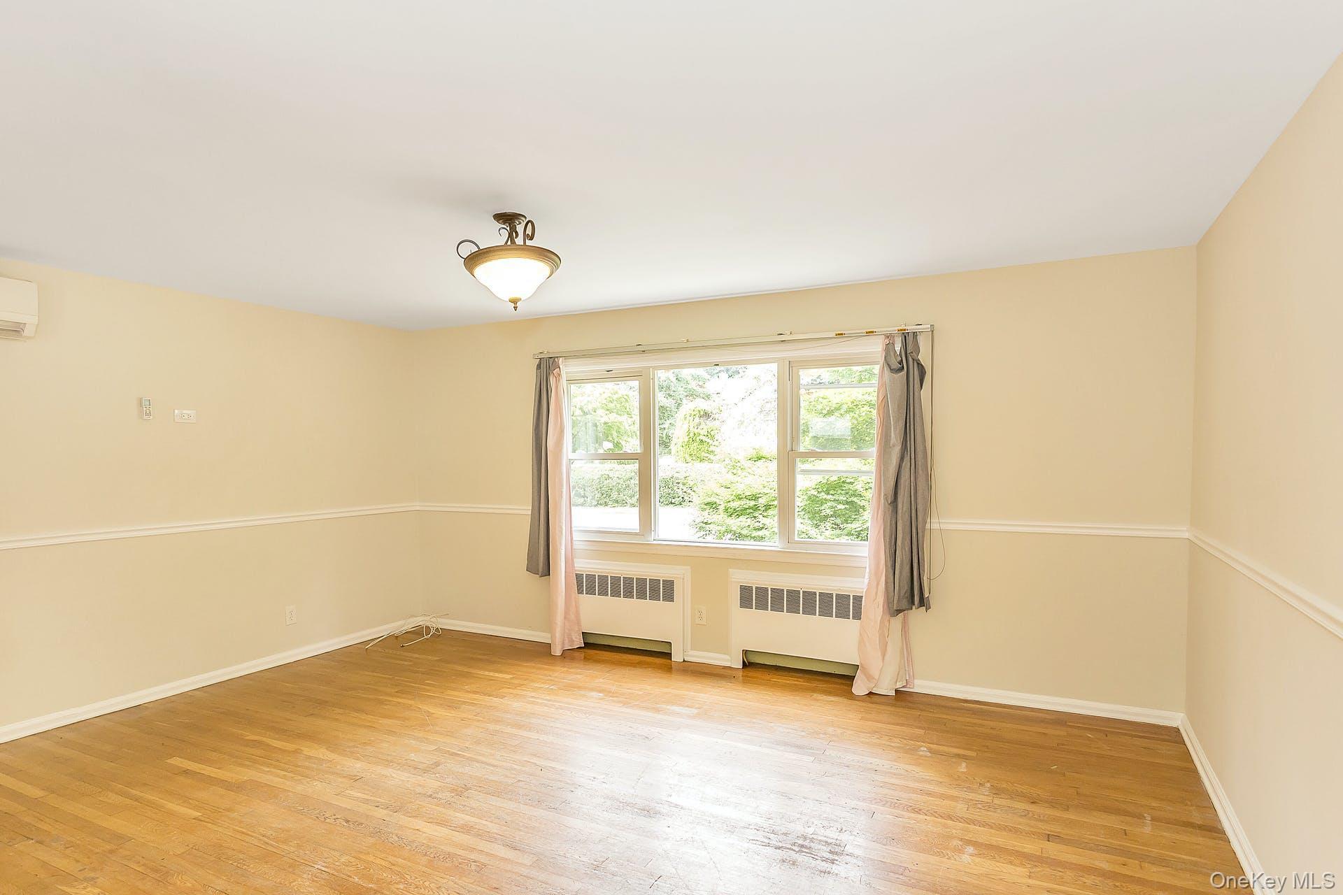 Single Family Cambridge  Nassau County, NY 11542, MLS-968568-7