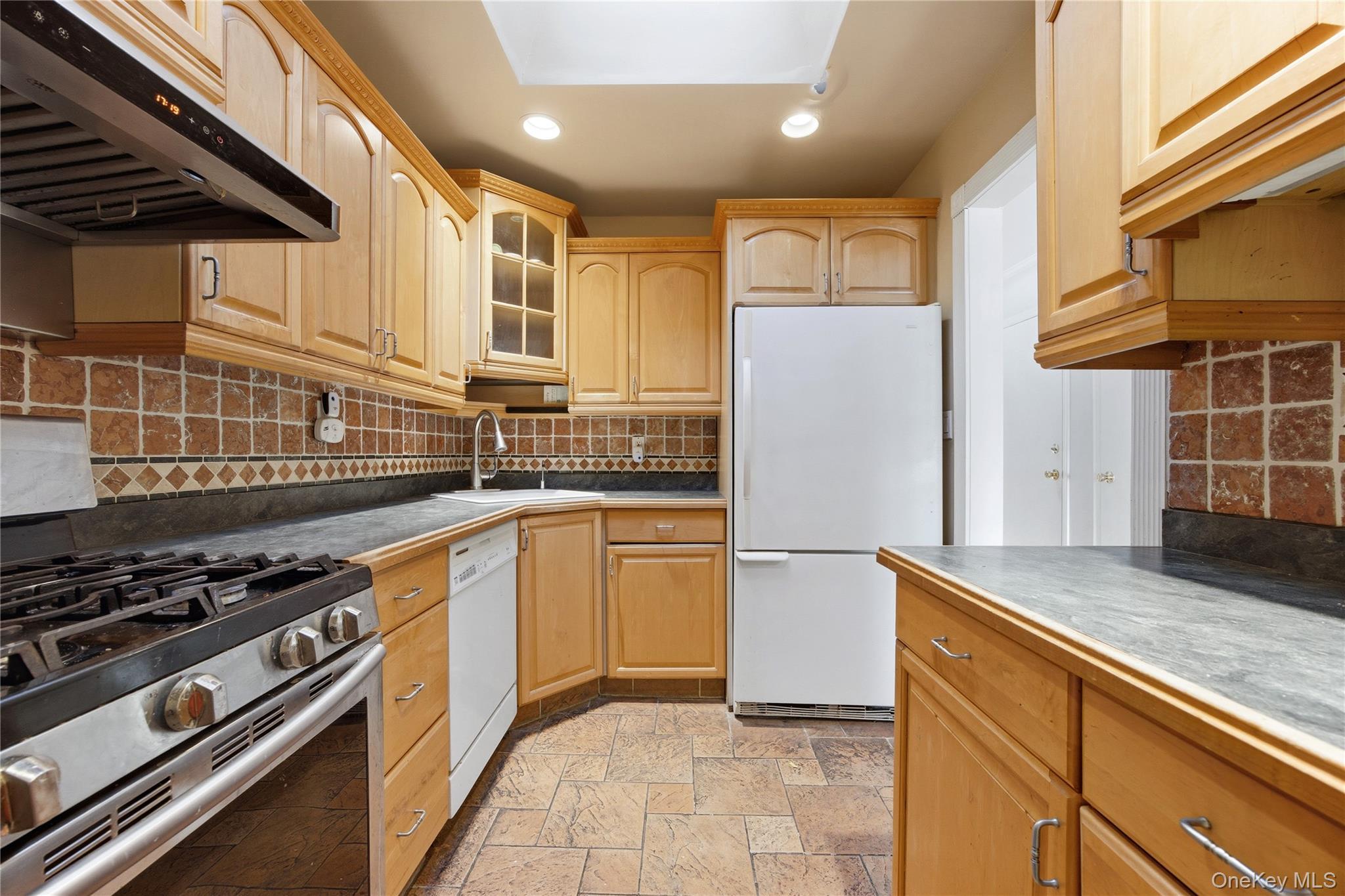 Single Family 117th  Queens, NY 11356, MLS-968578-4