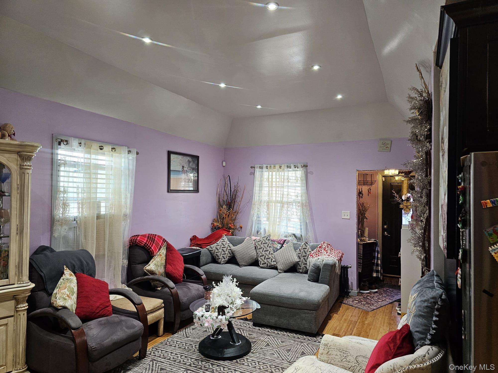 Single Family Mathewson Court  Queens, NY 11434, MLS-968612-3