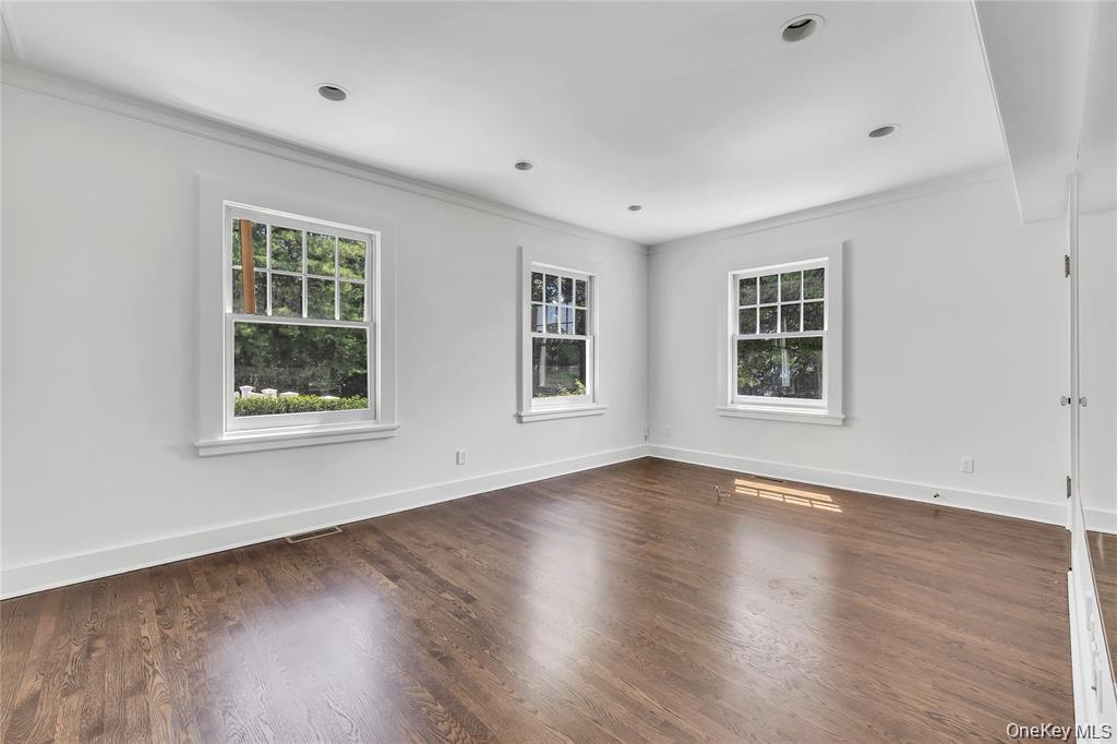 Single Family E Shore Road Suffolk County, NY 11743, MLS-968618-23