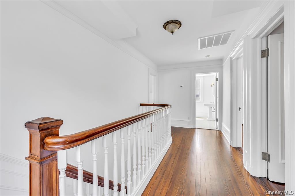 Single Family E Shore Road Suffolk County, NY 11743, MLS-968618-32
