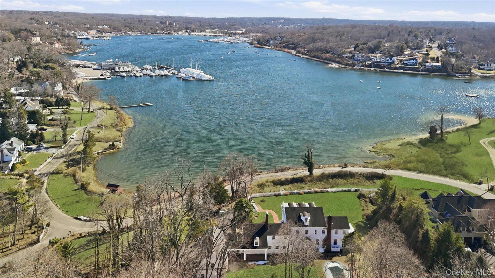 Single Family E Shore Road Suffolk County, NY 11743, MLS-968618-44