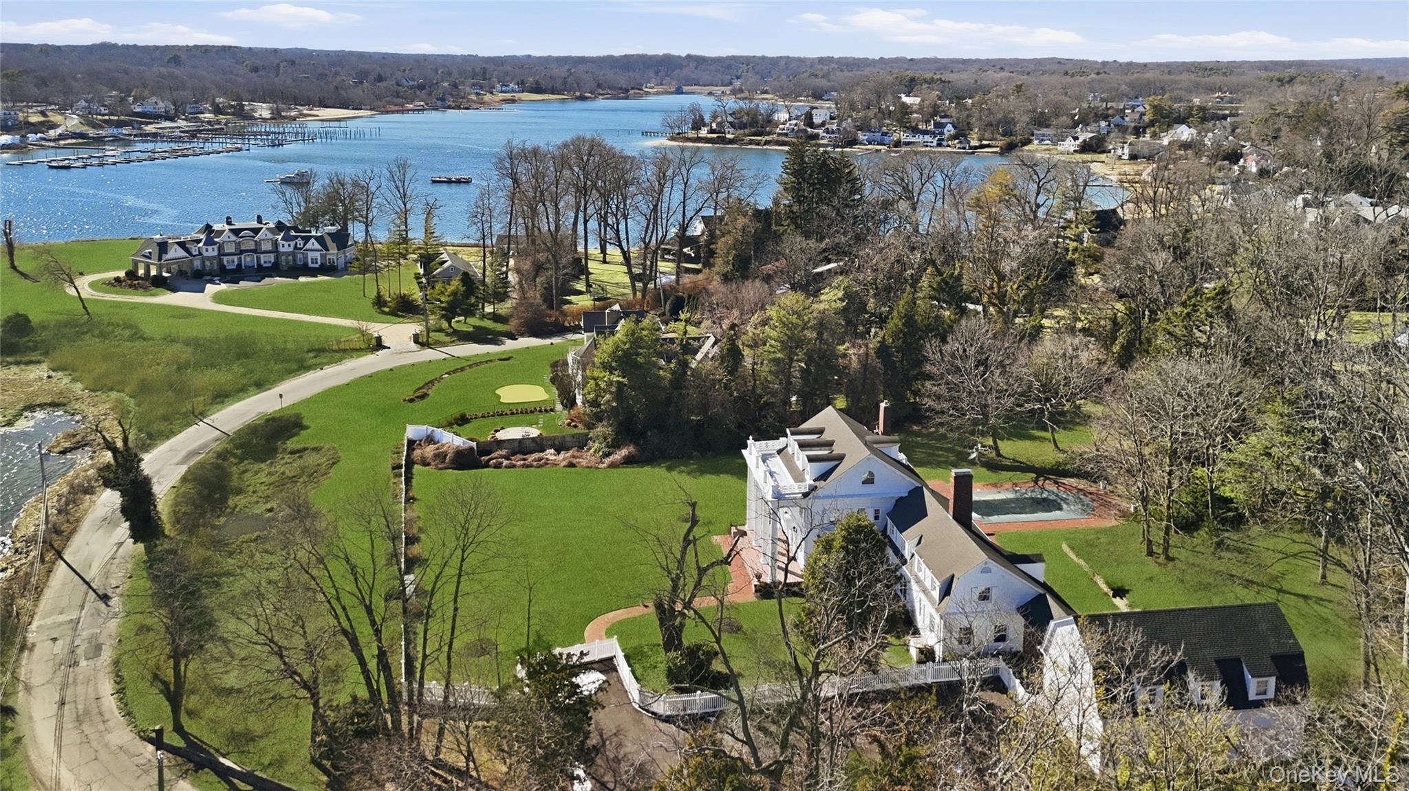Single Family E Shore Road Suffolk County, NY 11743, MLS-968618-46