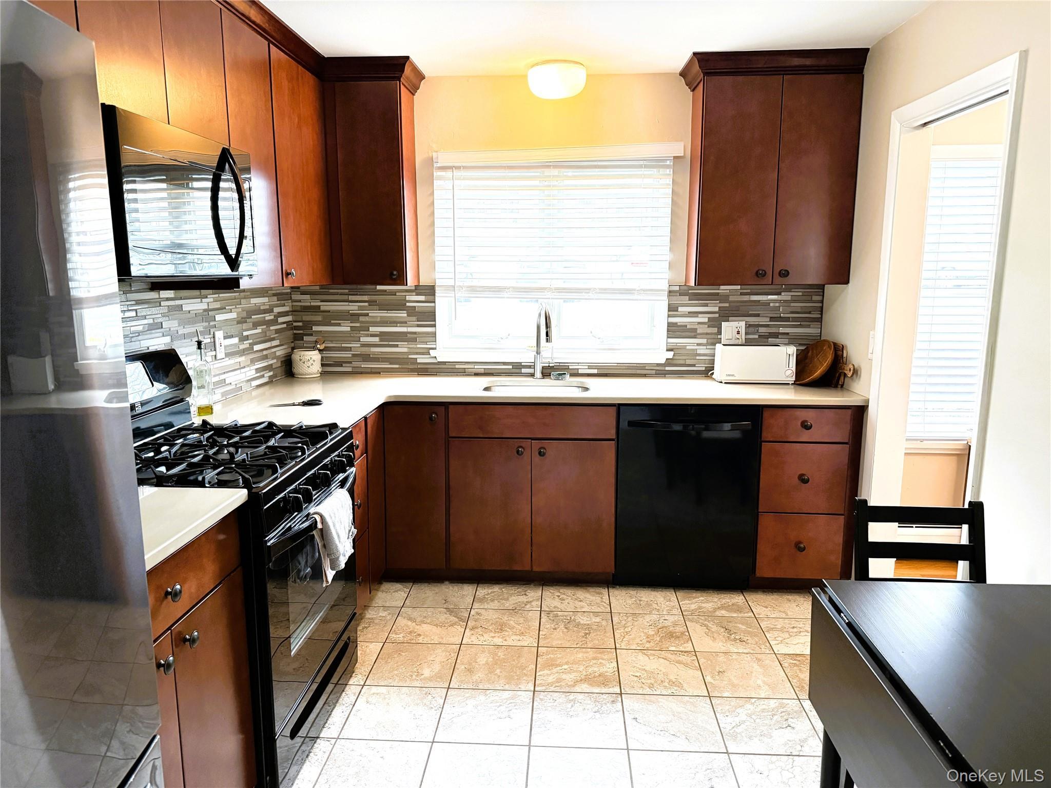 Condo Barnett  Orange County, NY 10950, MLS-968624-7