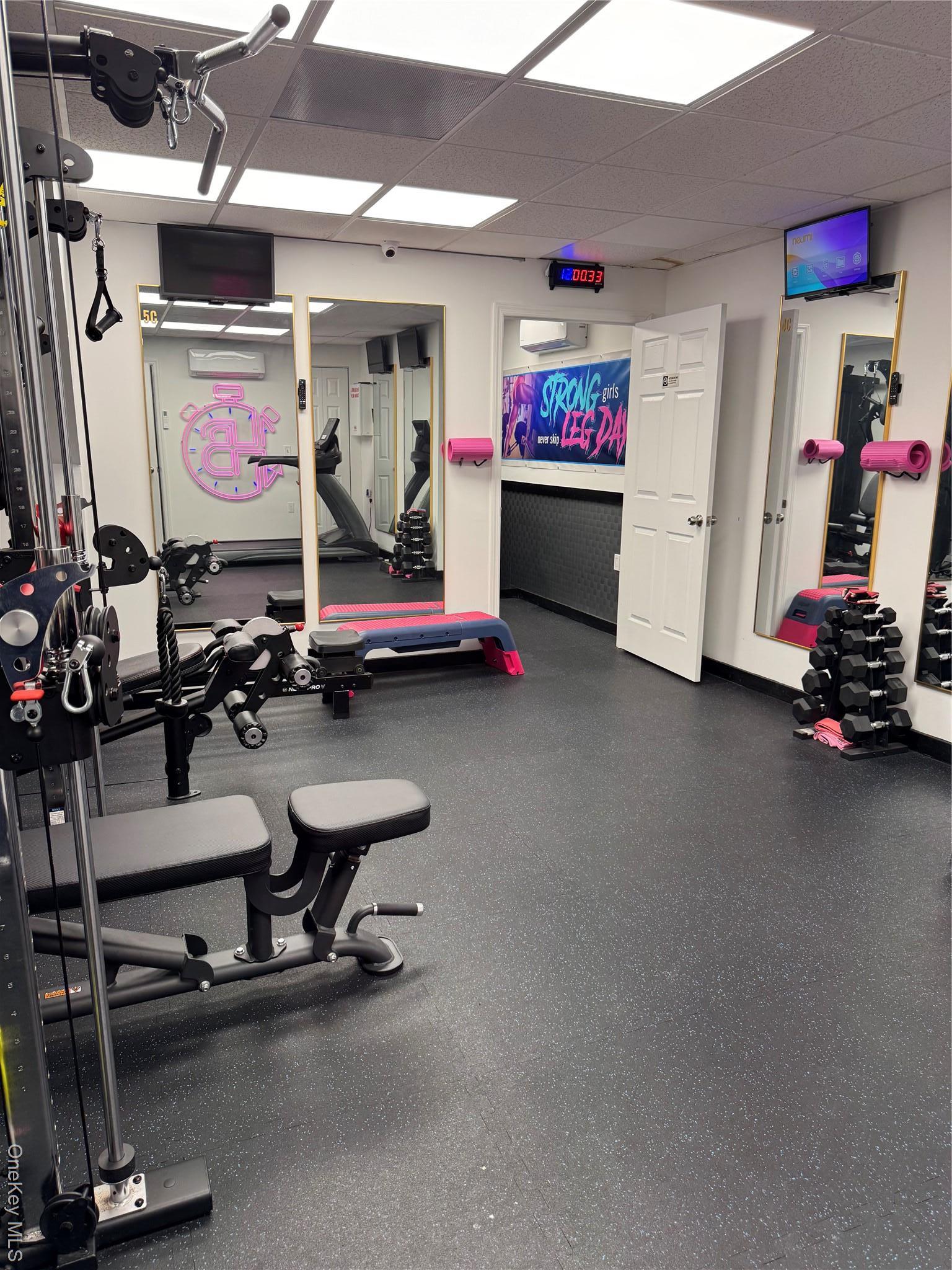 Commercial Lease Bruckner Bronx, NY 10465, MLS-968631-3