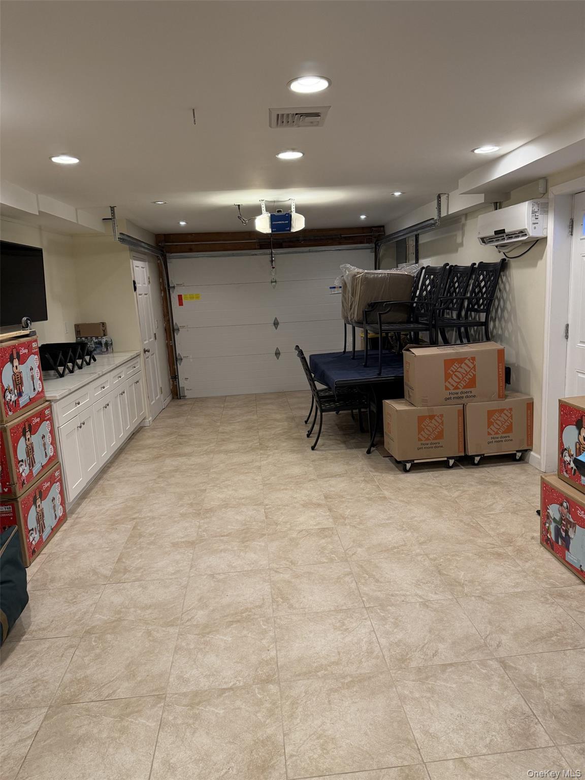 Single Family 86th  Queens, NY 11414, MLS-968632-25