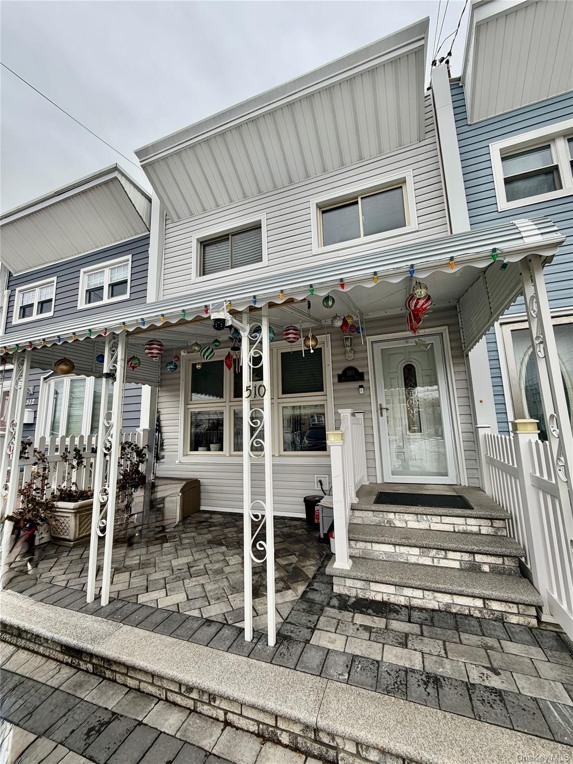 Single Family Reynolds  Bronx, NY 10465, MLS-968642-2