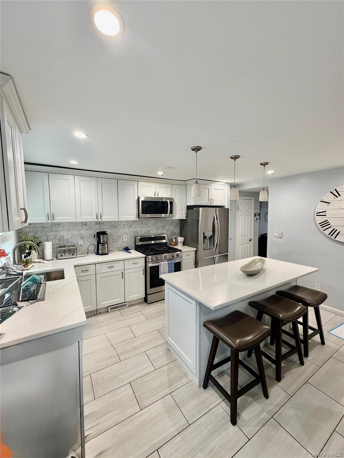 Single Family Reynolds  Bronx, NY 10465, MLS-968642-8