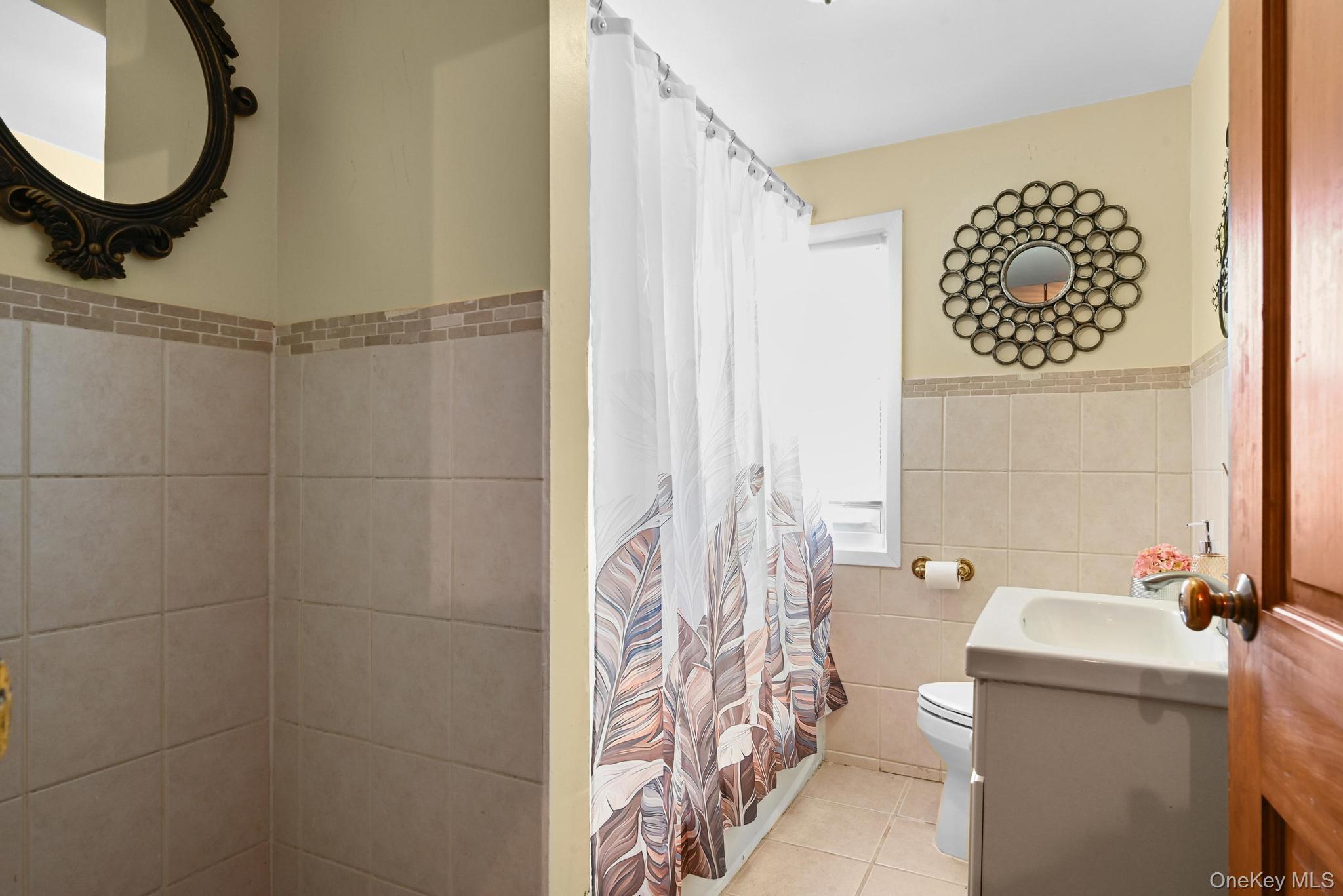 Single Family Chestnut  Brooklyn, NY 11208, MLS-968661-19