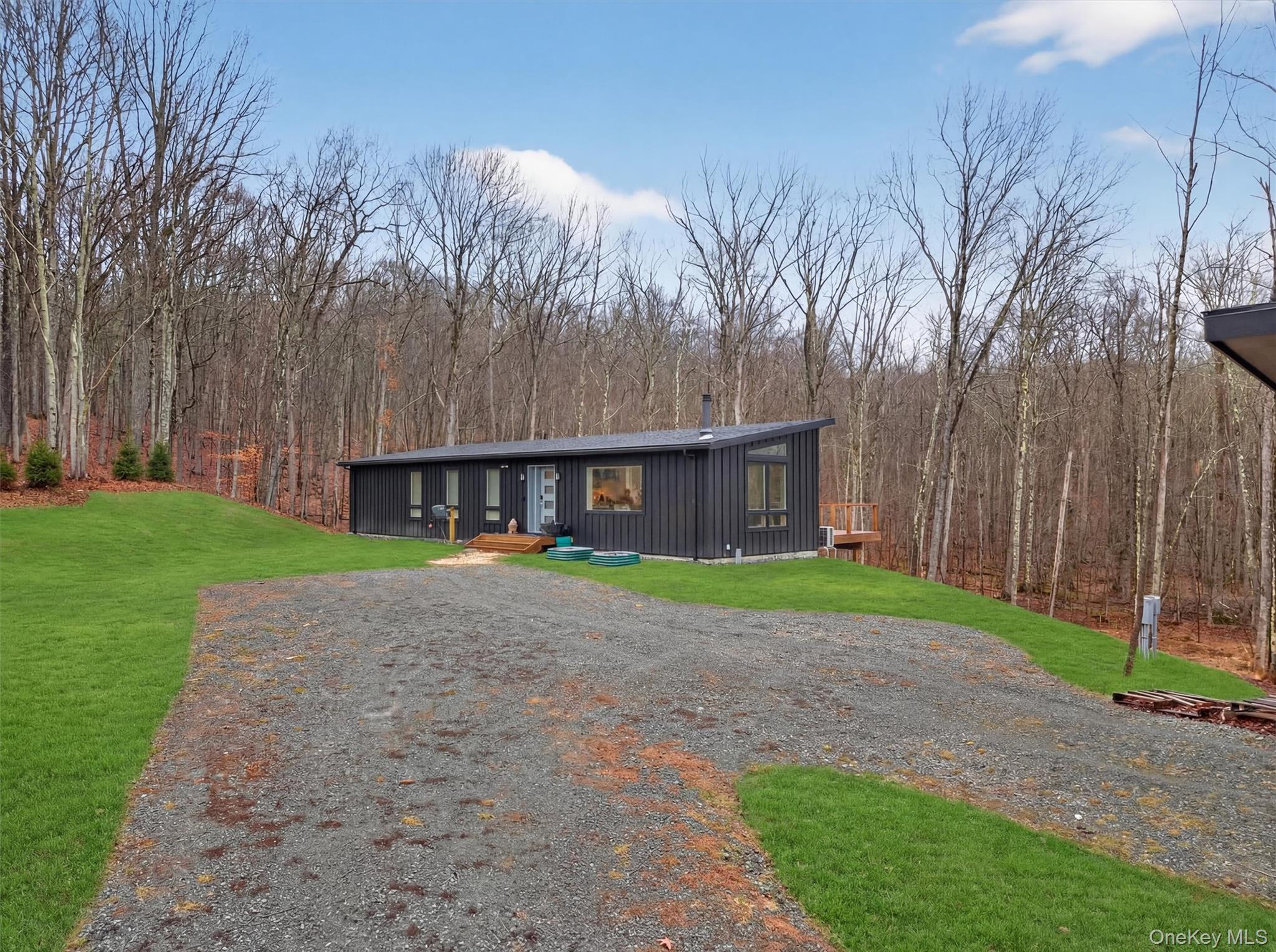 Single Family Lenni Lenape  Sullivan County, NY 12764, MLS-968663-3