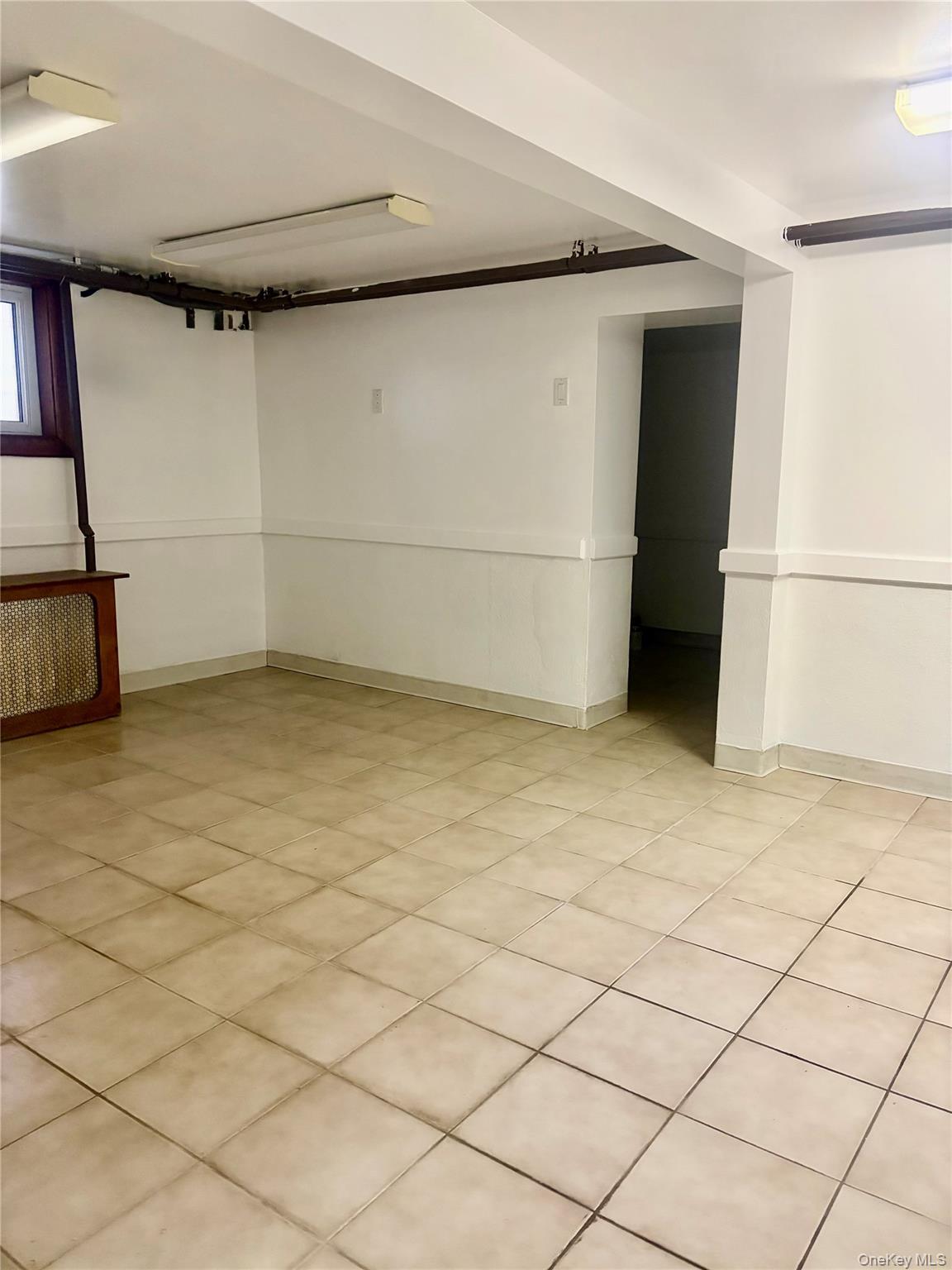 Single Family King  Bronx, NY 10464, MLS-968669-20