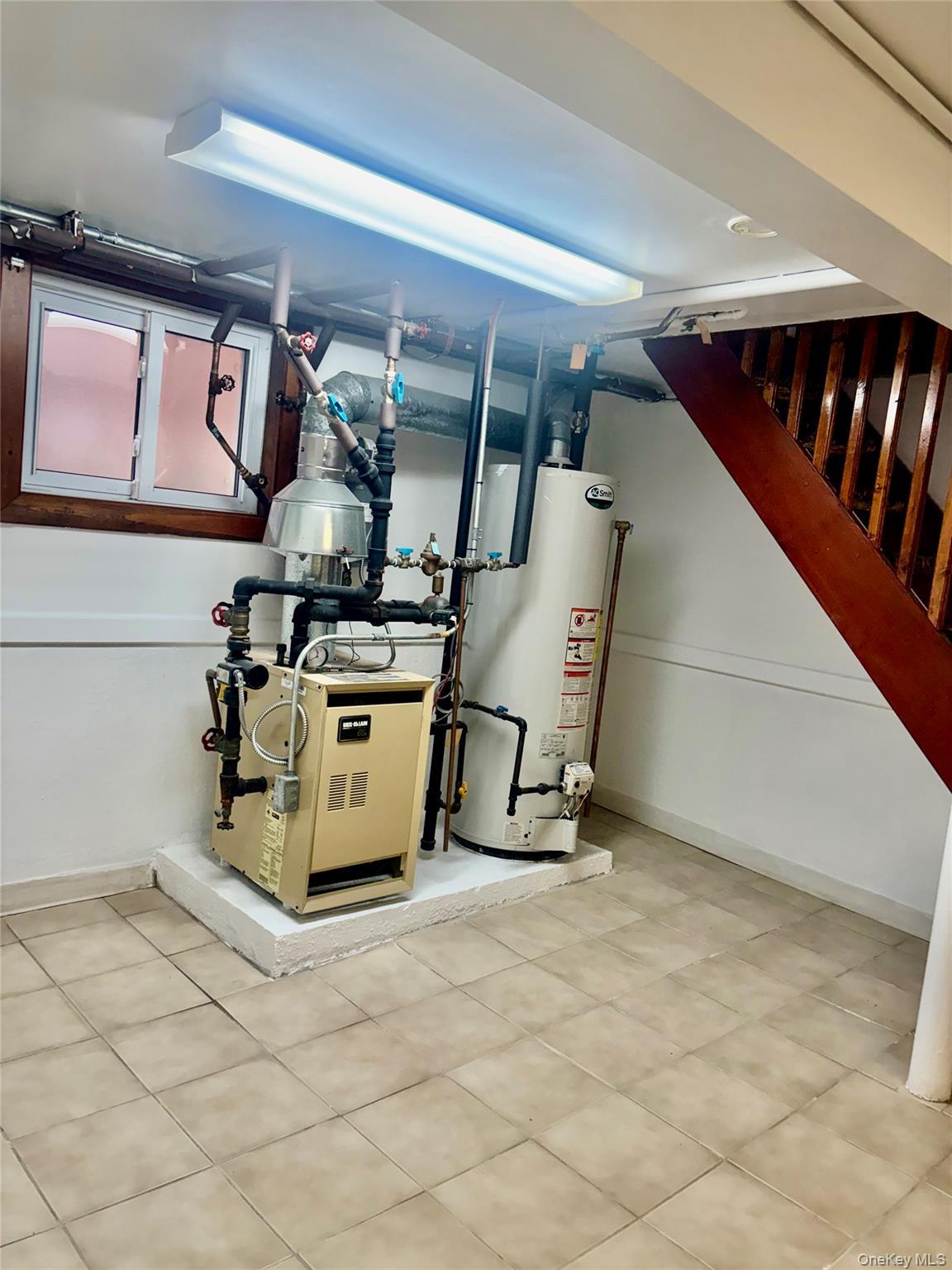 Single Family King  Bronx, NY 10464, MLS-968669-23