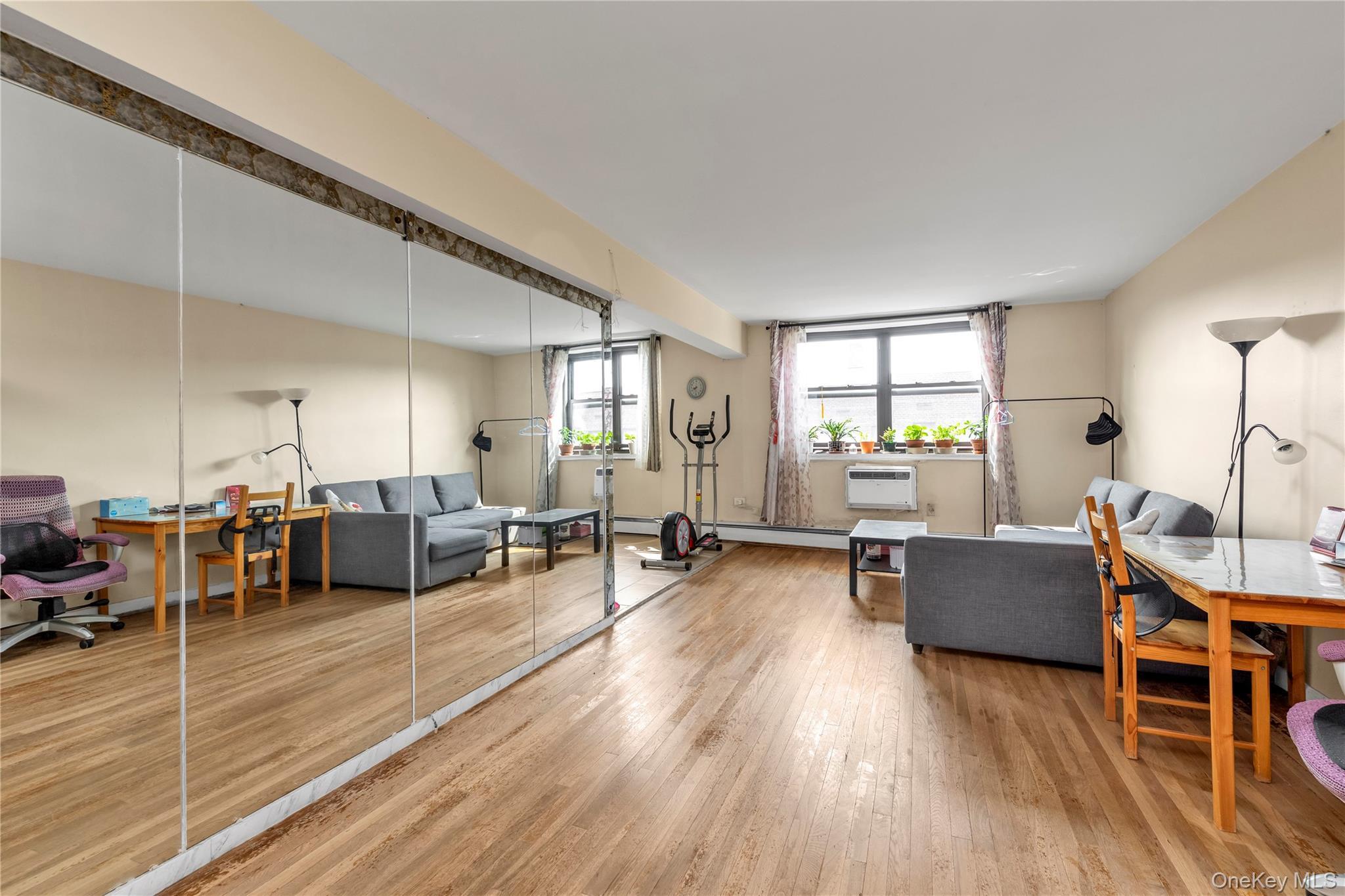 Coop Ave  Queens, NY 11368, MLS-968710-4