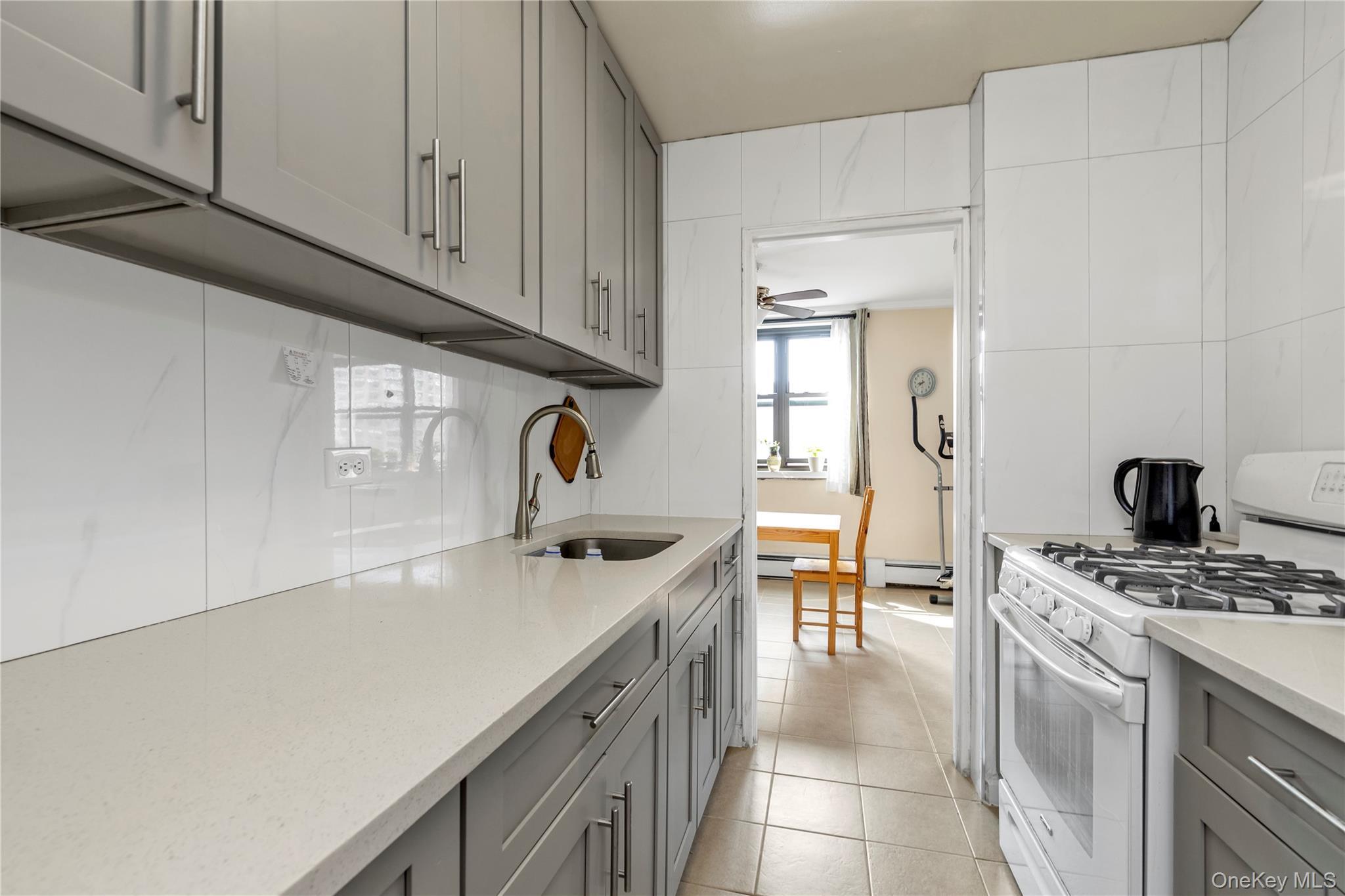 Coop Ave  Queens, NY 11368, MLS-968710-7