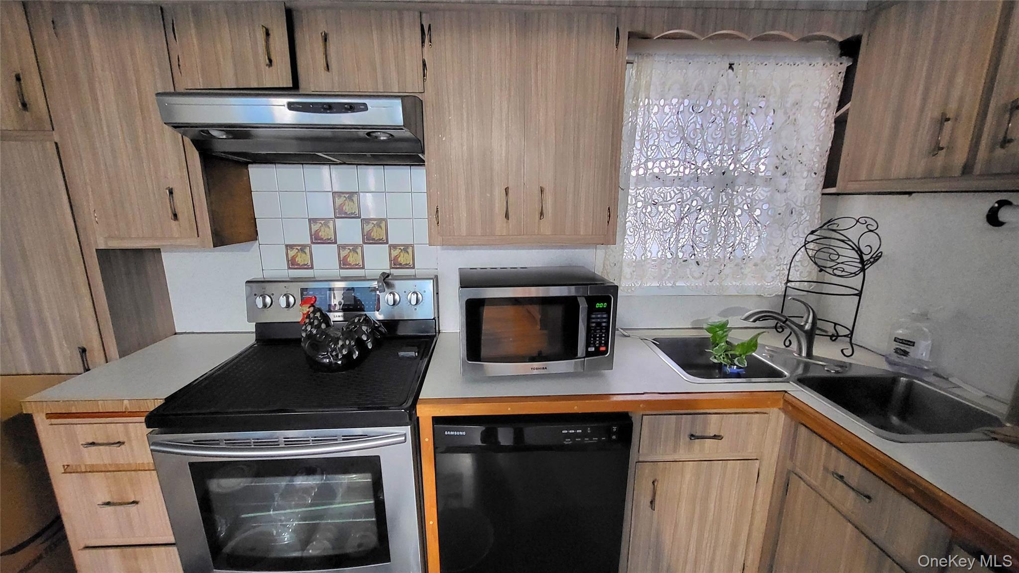 Single Family Lawrence  Dutchess County, NY 12601, MLS-968725-10