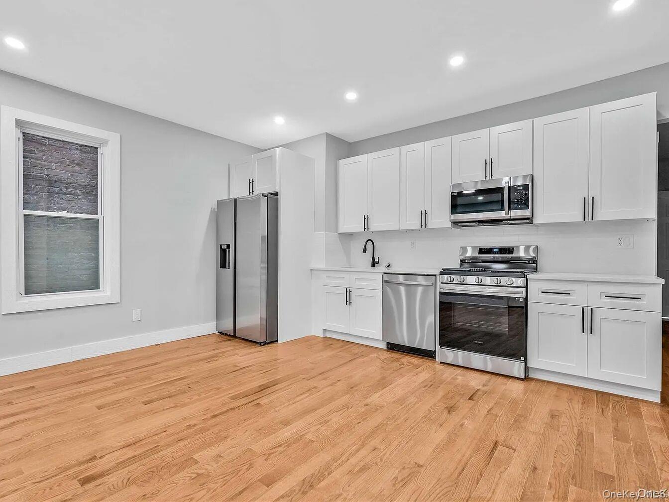 Single Family New York Brooklyn, NY 11210, MLS-968728-4
