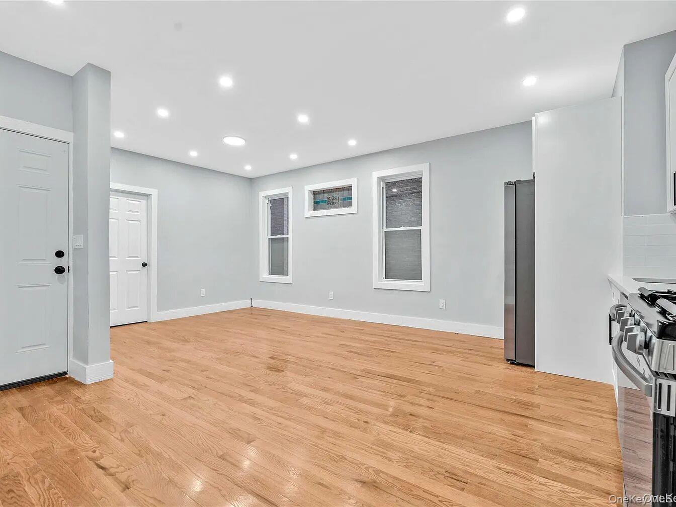 Single Family New York Brooklyn, NY 11210, MLS-968728-5