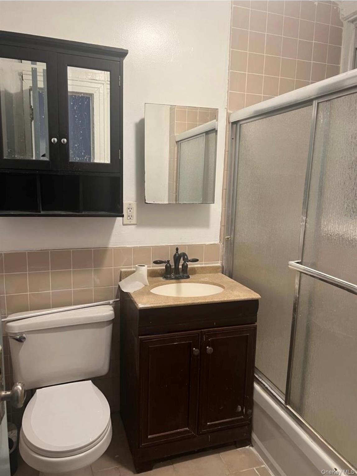 Single Family E 229th Street Bronx, NY 10466, MLS-968735-9