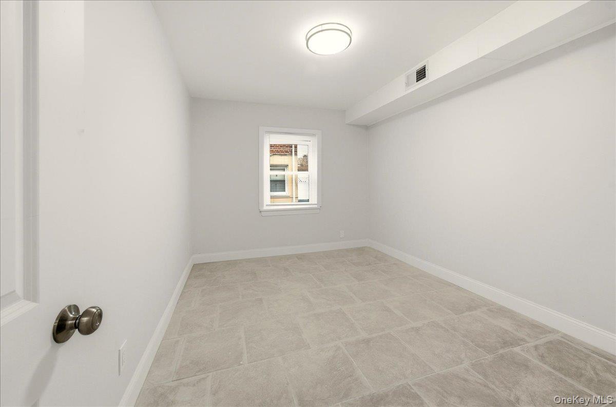 Single Family Griswold  Bronx, NY 10465, MLS-968771-20