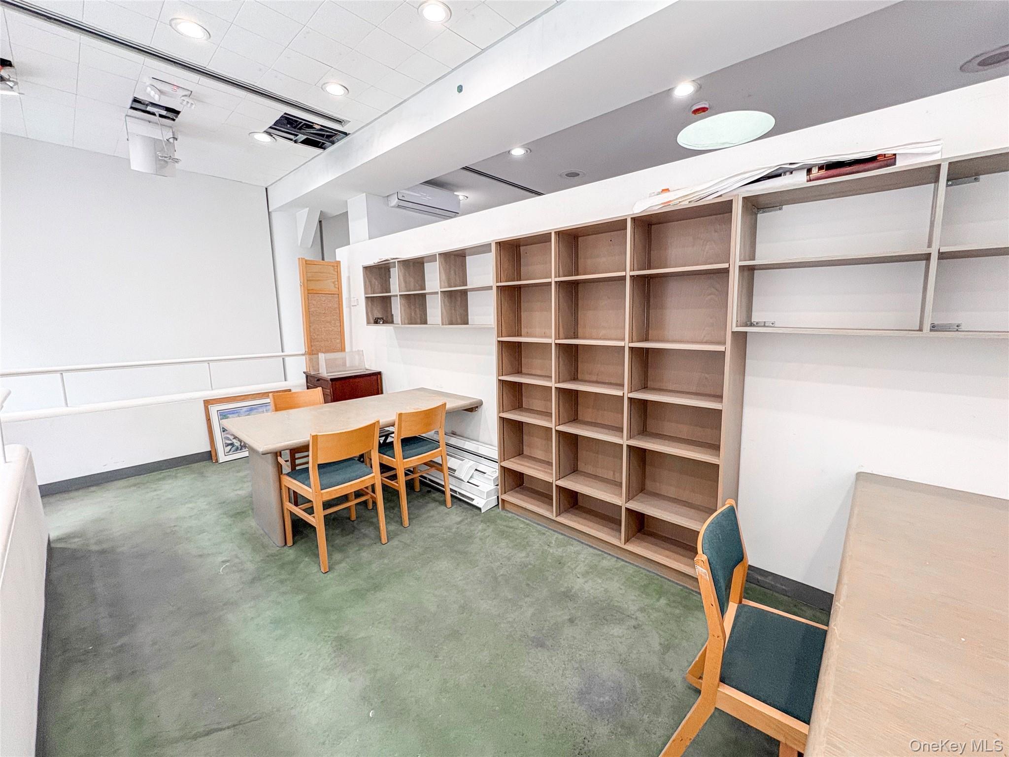 Commercial Lease 112  Manhattan, NY 10025, MLS-968810-28